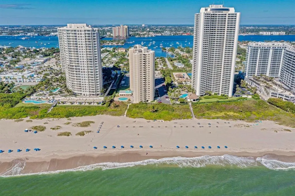 2800 N Ocean Drive, #B - 6d