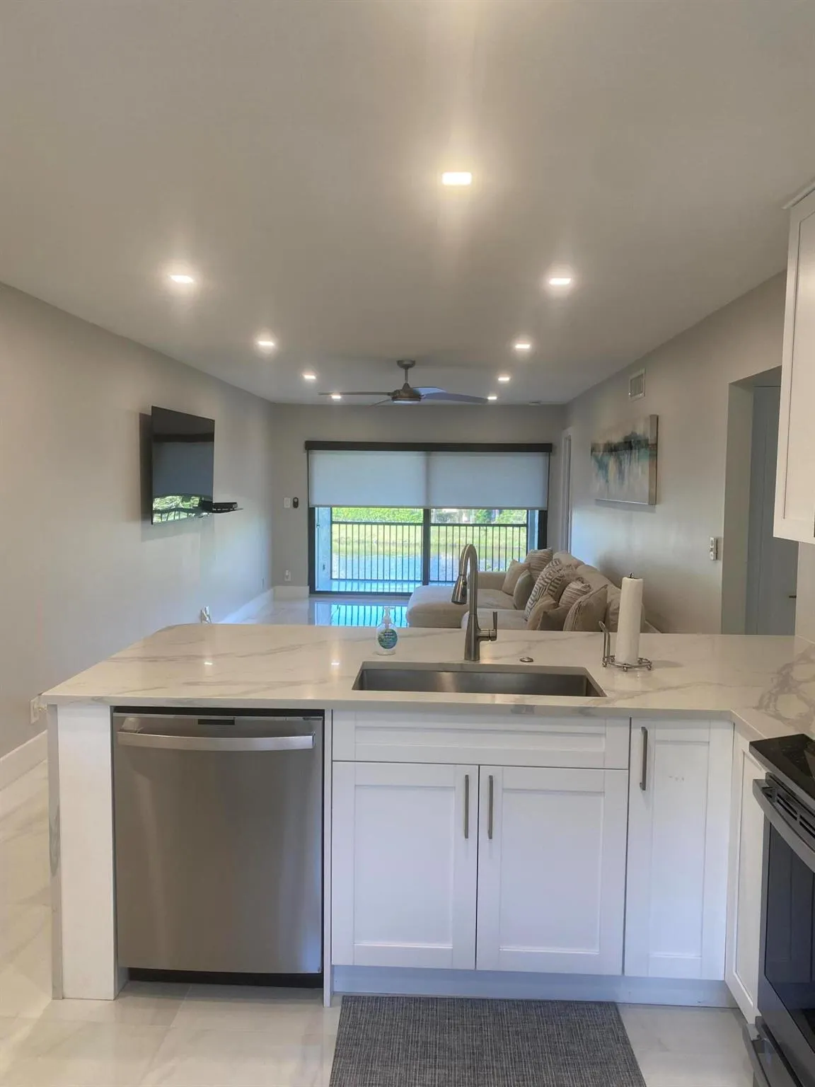 12911 Briarlake Drive, #202