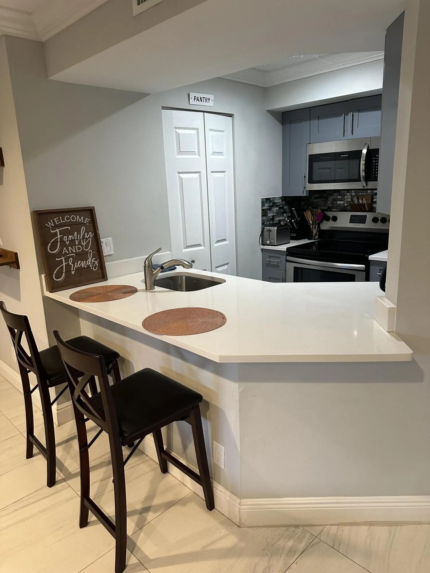 12725 Shoreline Drive, #6 C