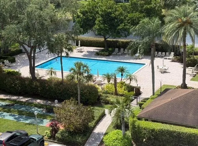 3080 N Course Drive, #202