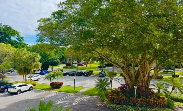 3080 N Course Drive, #202