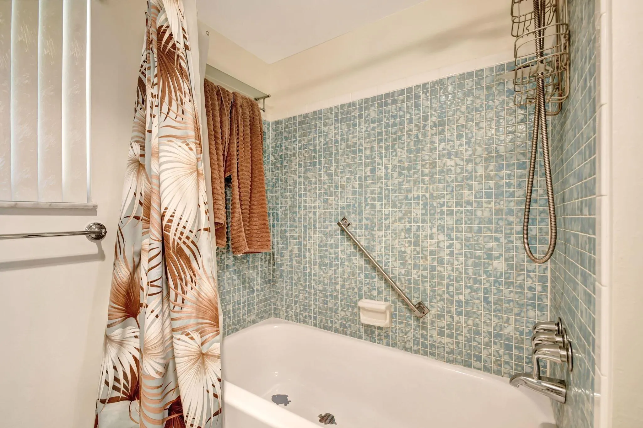 3836 Via Poinciana Drive, #601