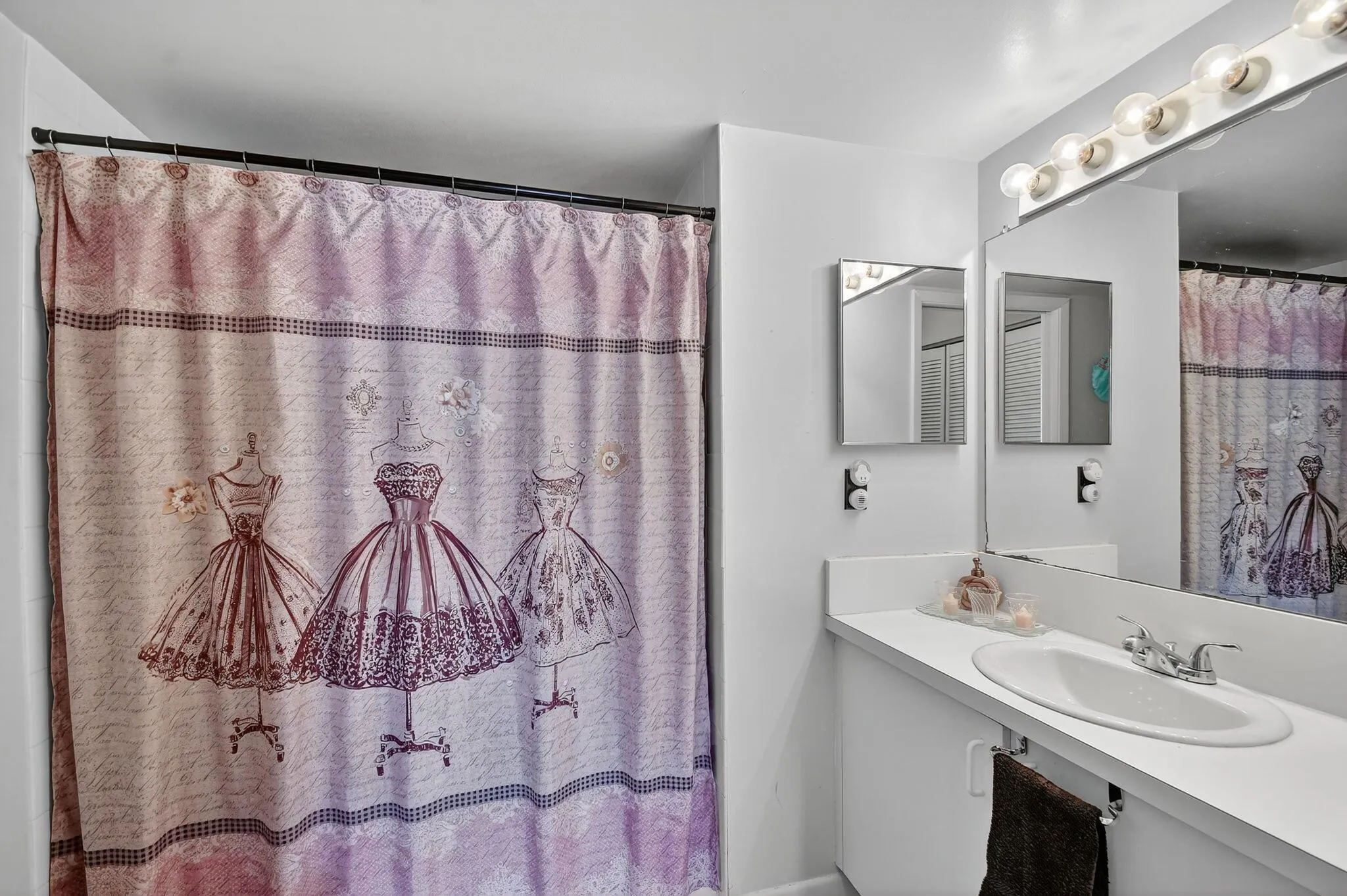 1733 Village Boulevard, #107
