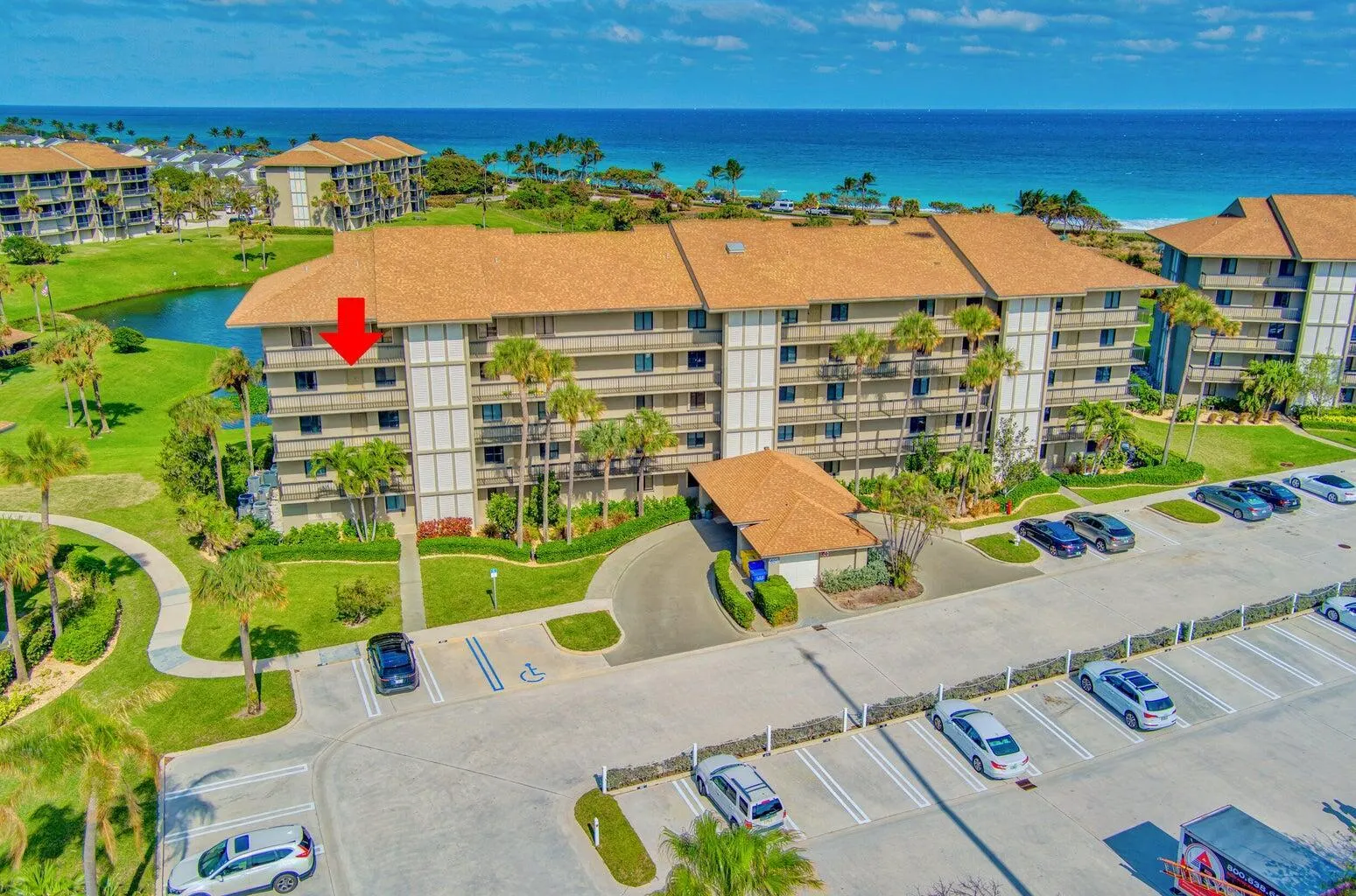 601 S Seas Drive, #401