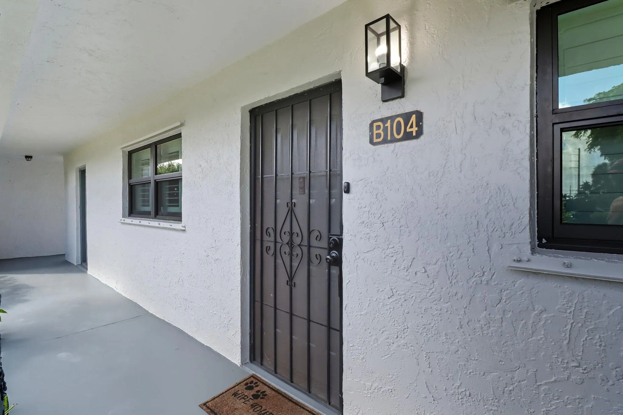 1921 W Woolbright Road, #B104