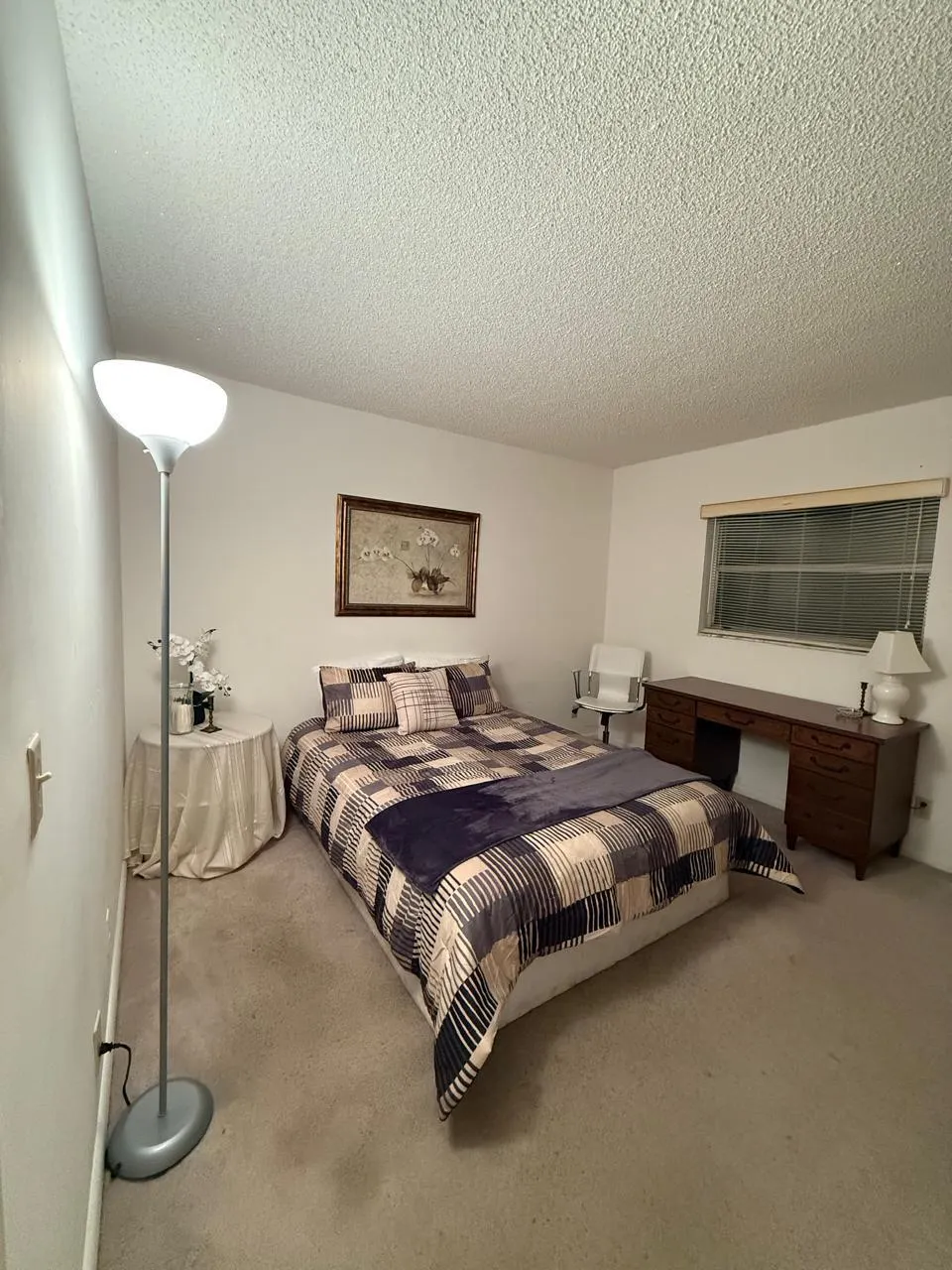 23099 Barwood Lane N, #402