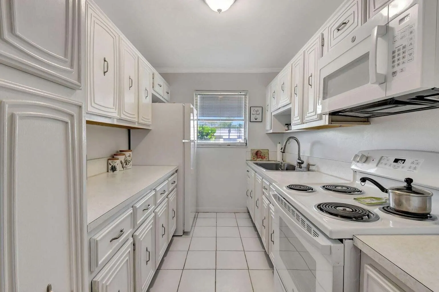 170 High Point Terrace E, #Apt B