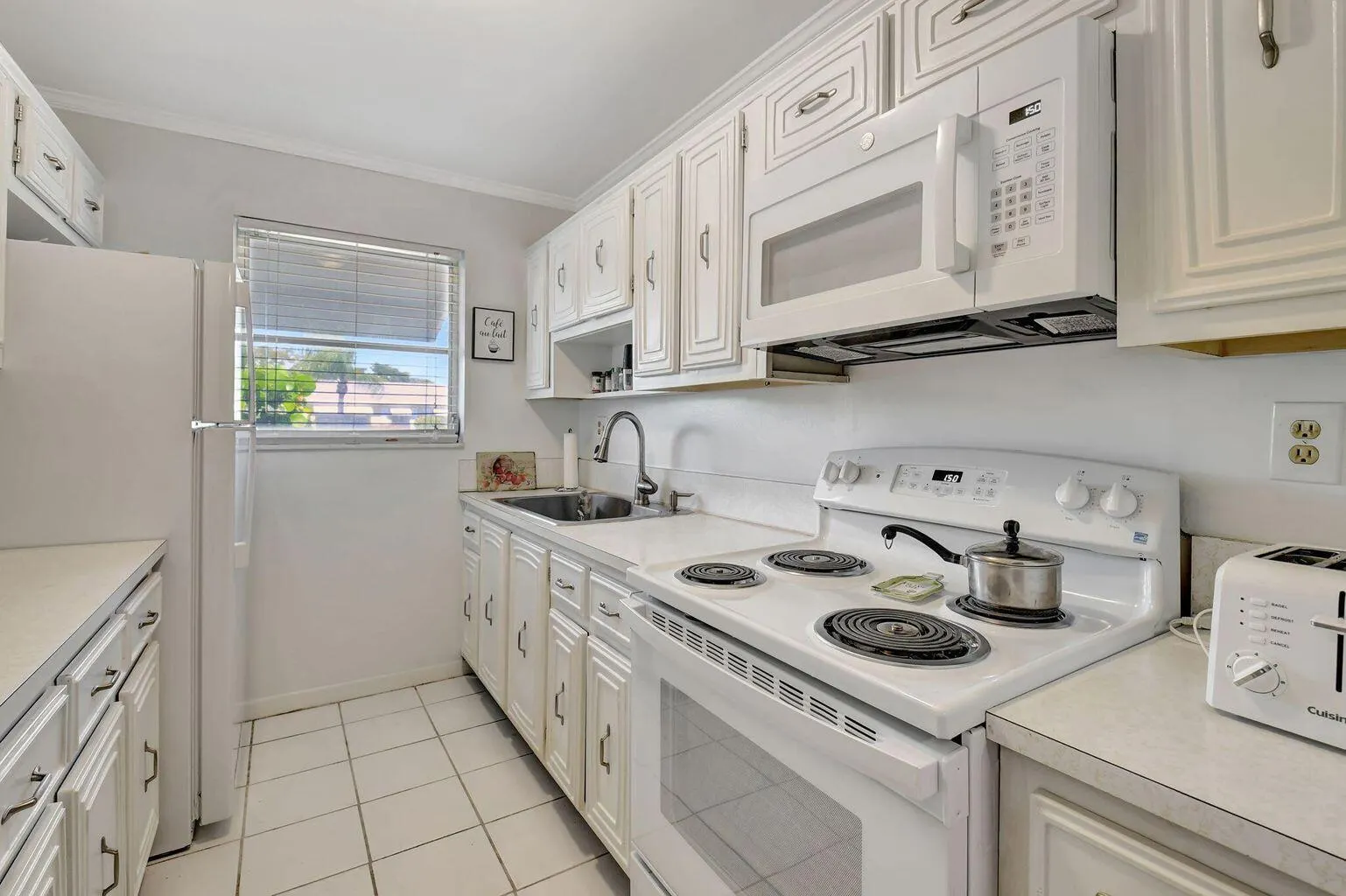 170 High Point Terrace E, #Apt B