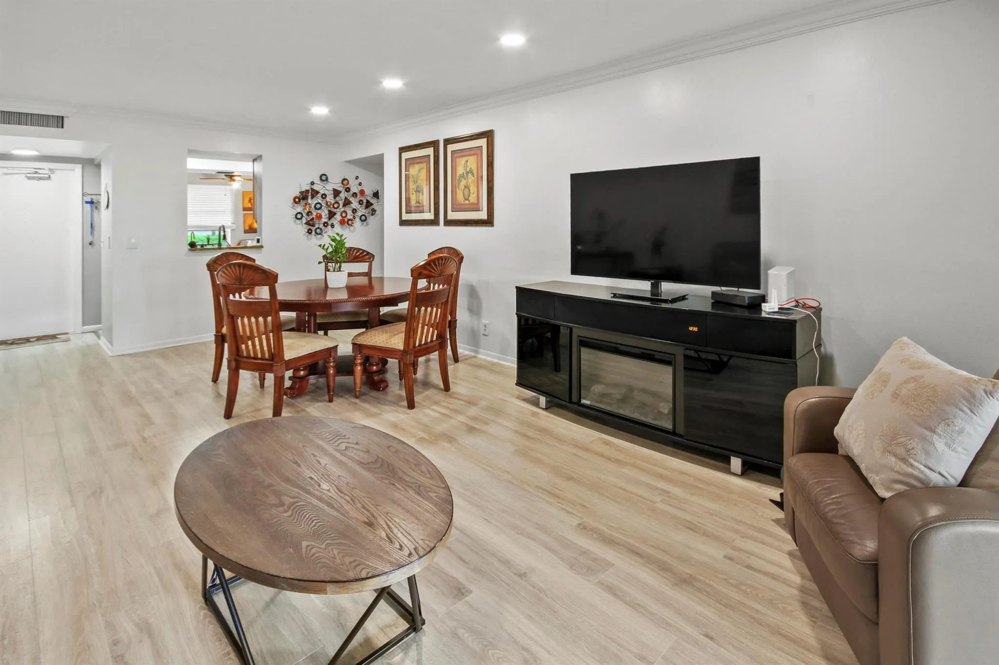 14849 Cumberland 2070 Drive, #2070