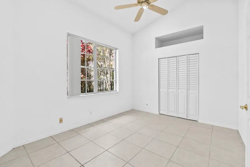 5190 Brookview Drive