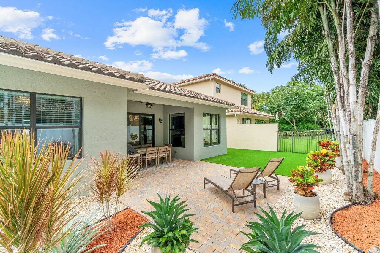 7891 Blue Tanzanite Way
