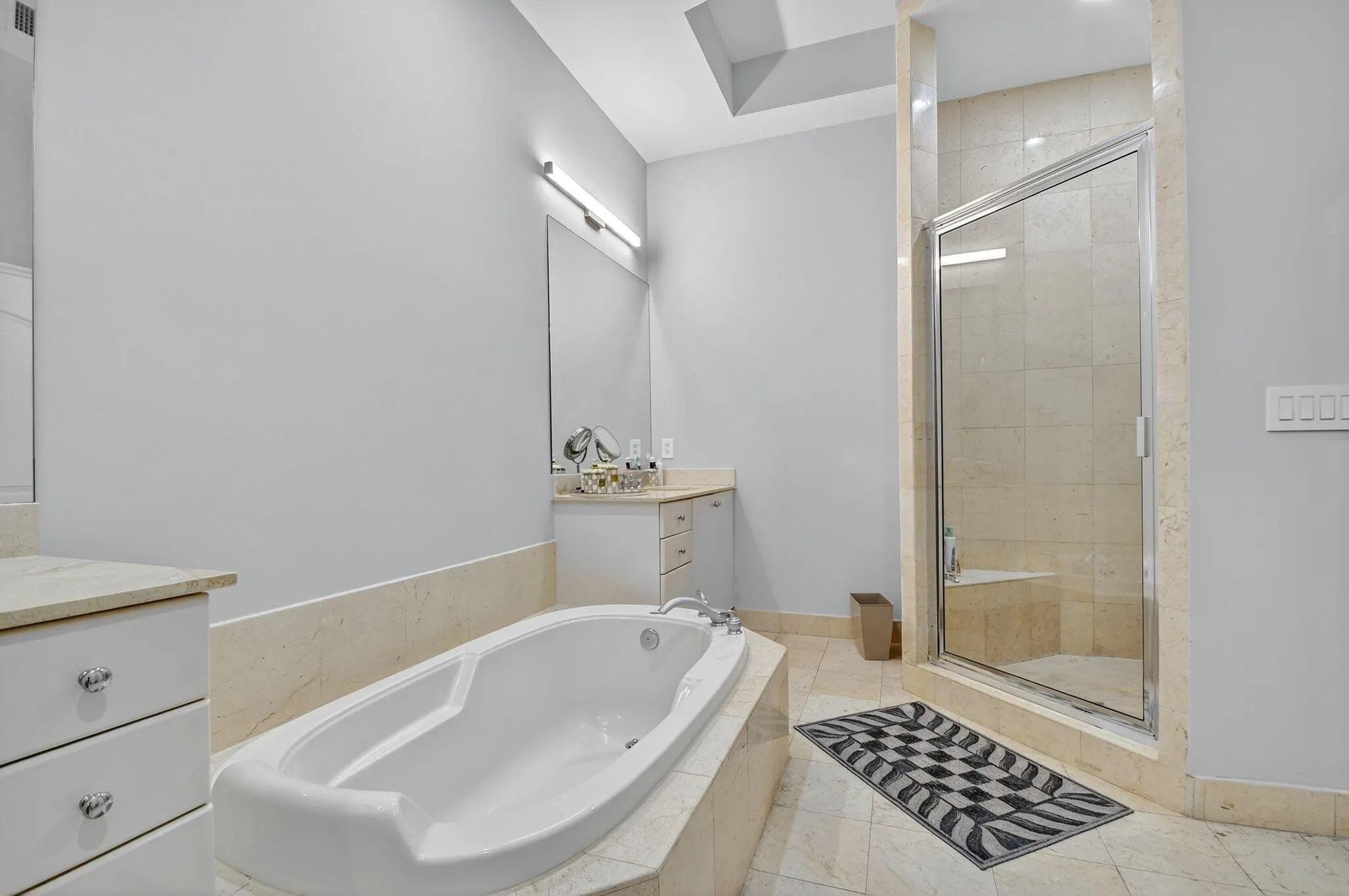 801 S Olive Avenue, #408