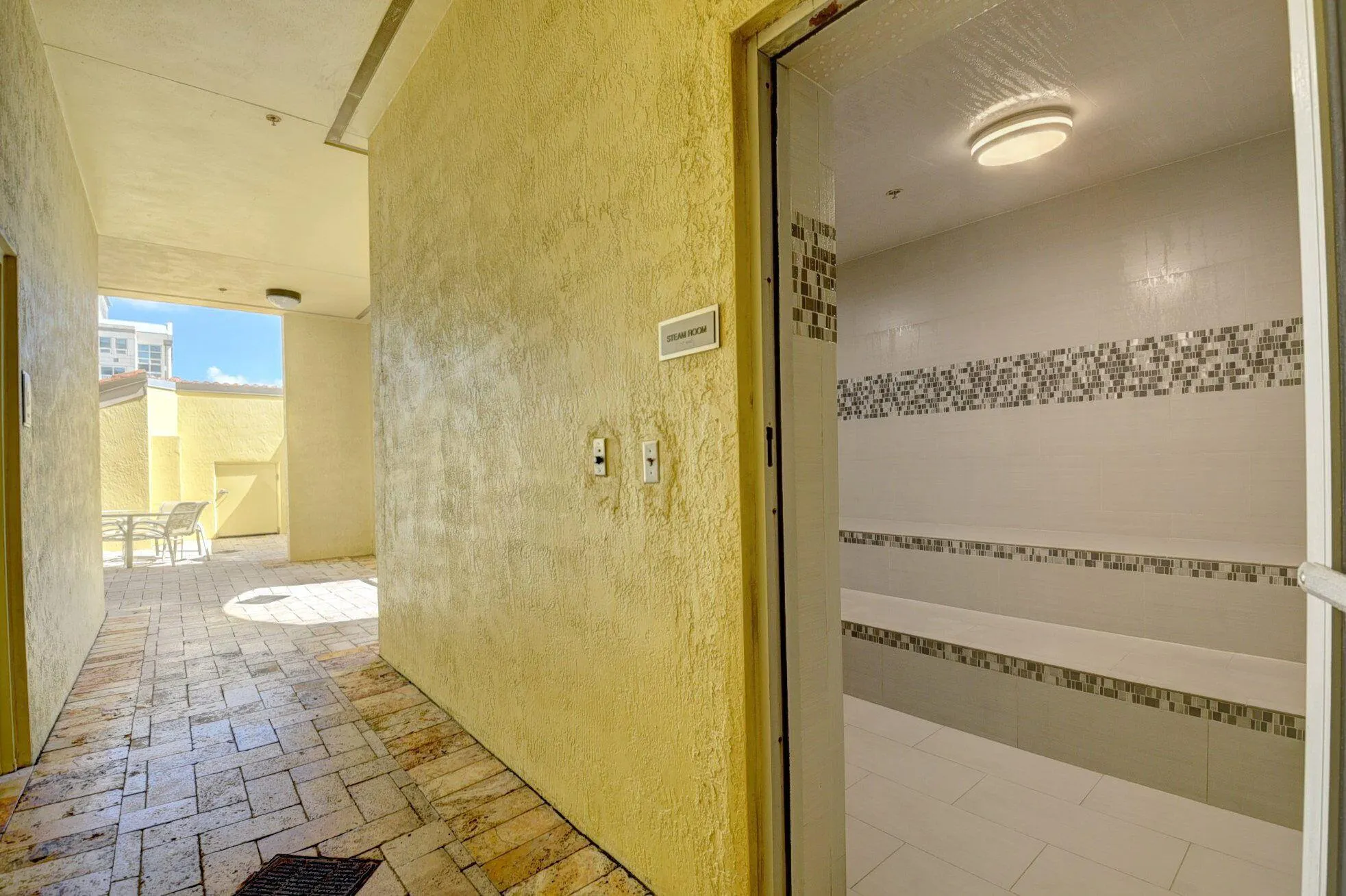 801 S Olive Avenue, #408