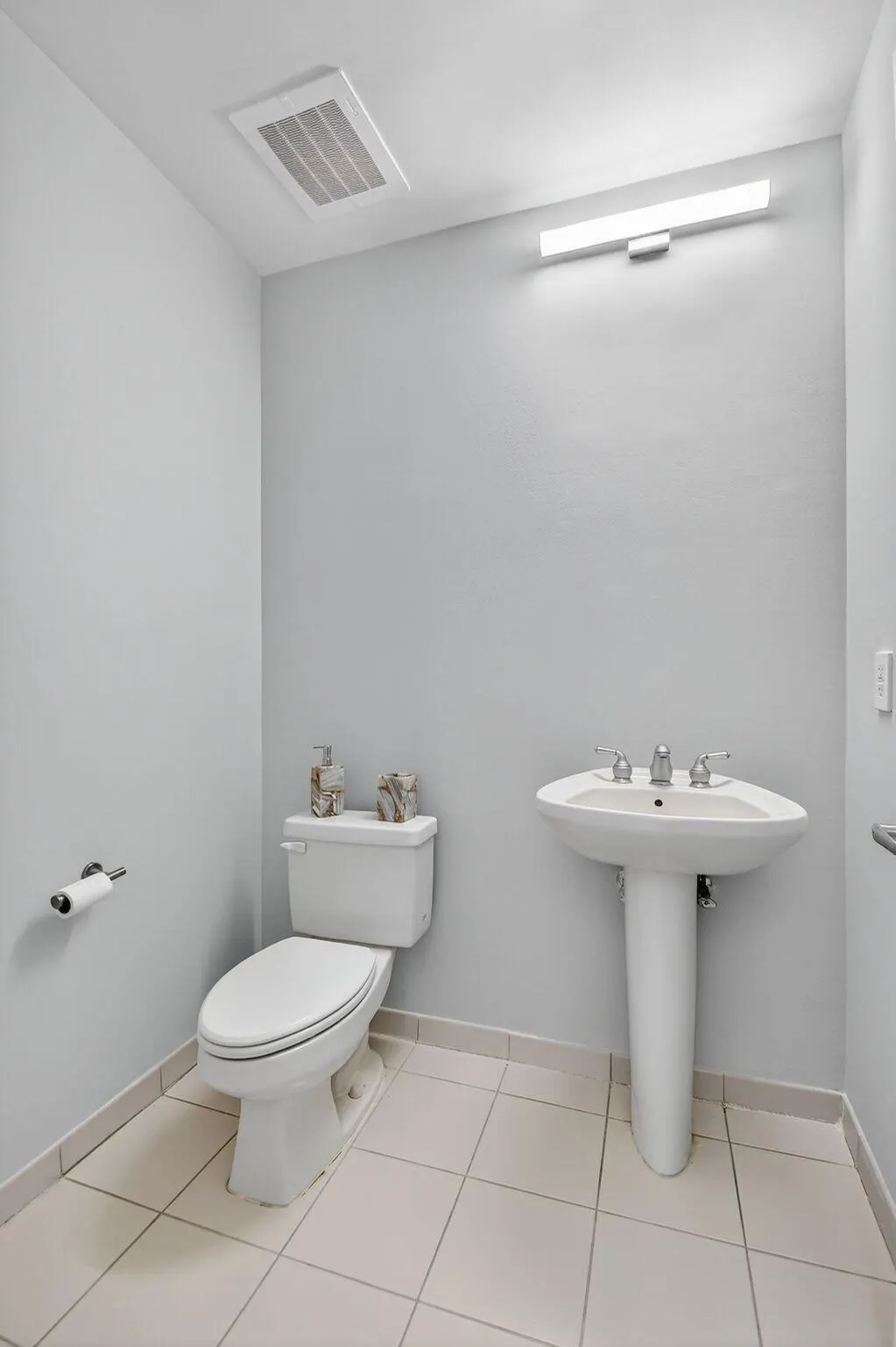 801 S Olive Avenue, #408