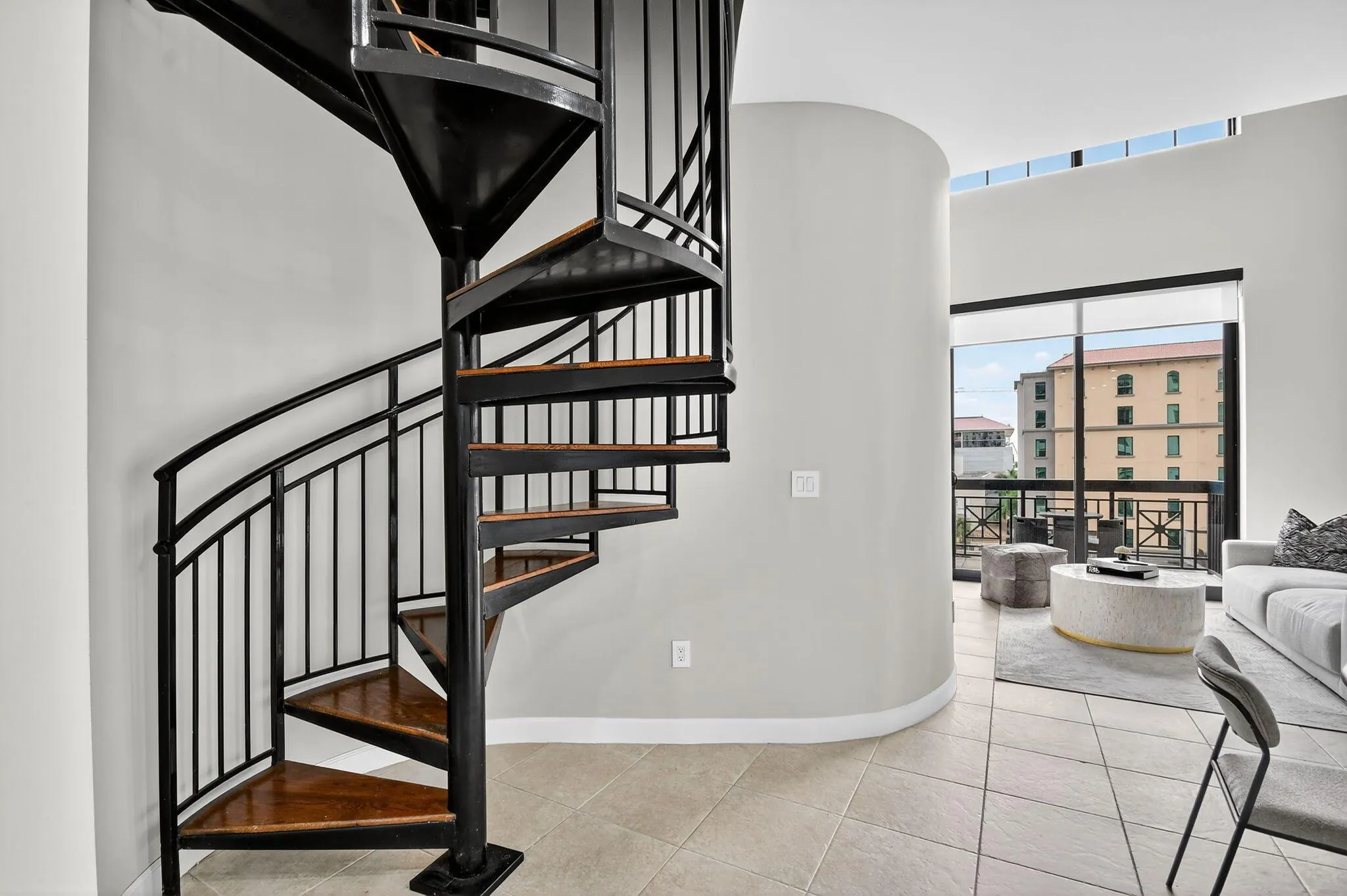 801 S Olive Avenue, #408