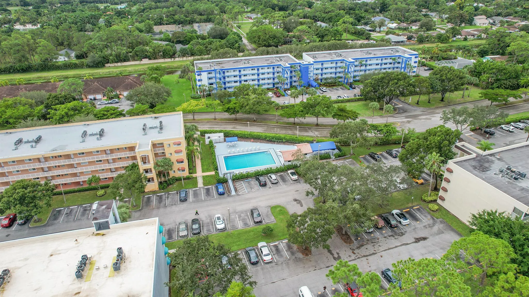 4725 Lucerne Lakes Boulevard E, #411