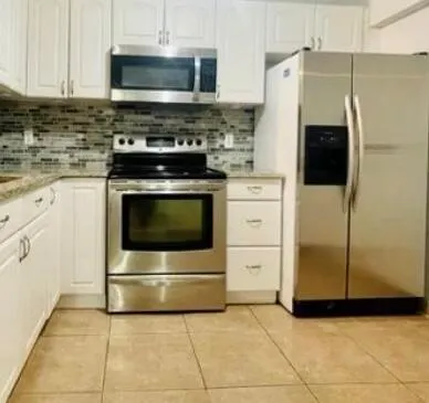 4311 Crystal Lake Drive, #116