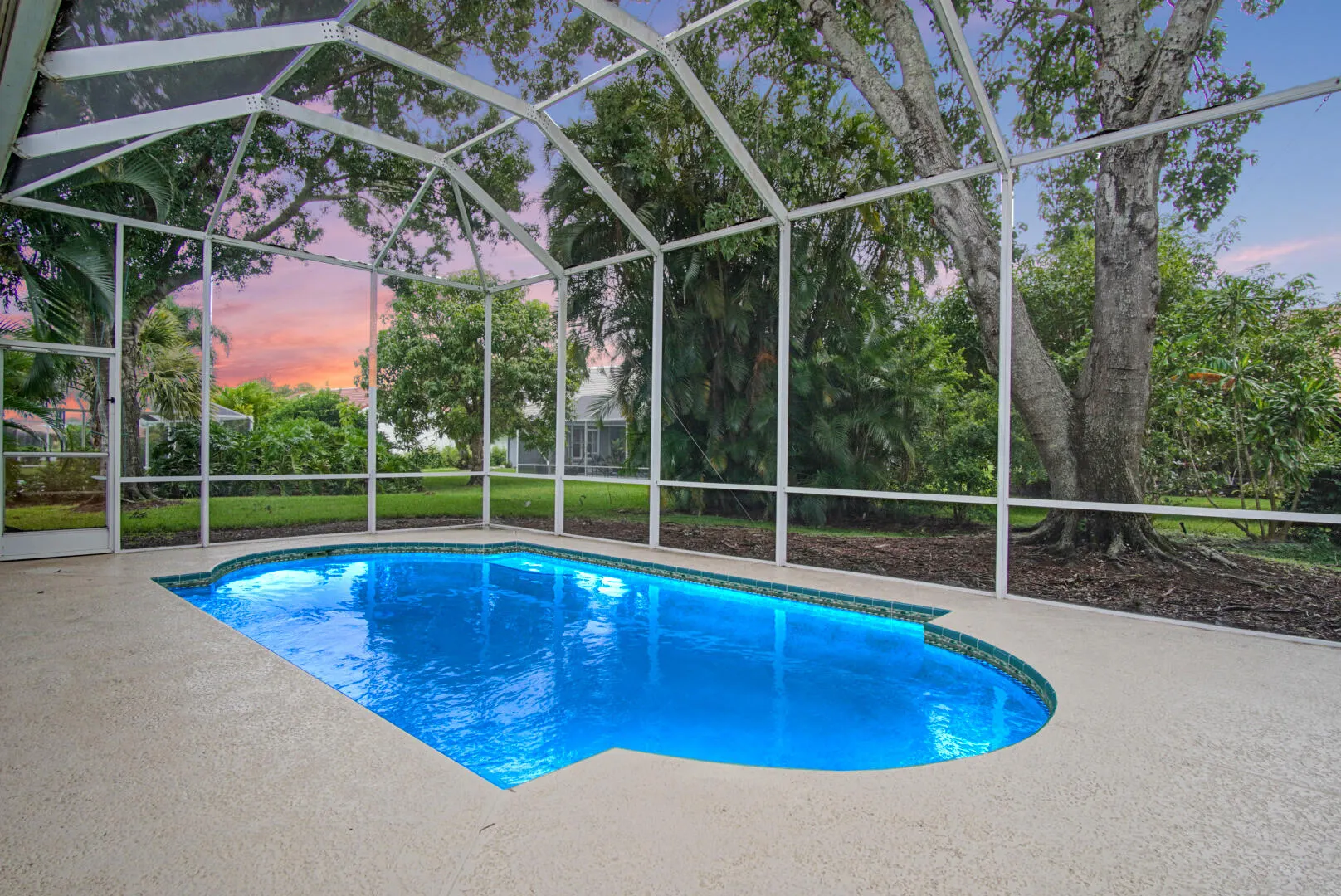 1326 SW Briarwood Drive