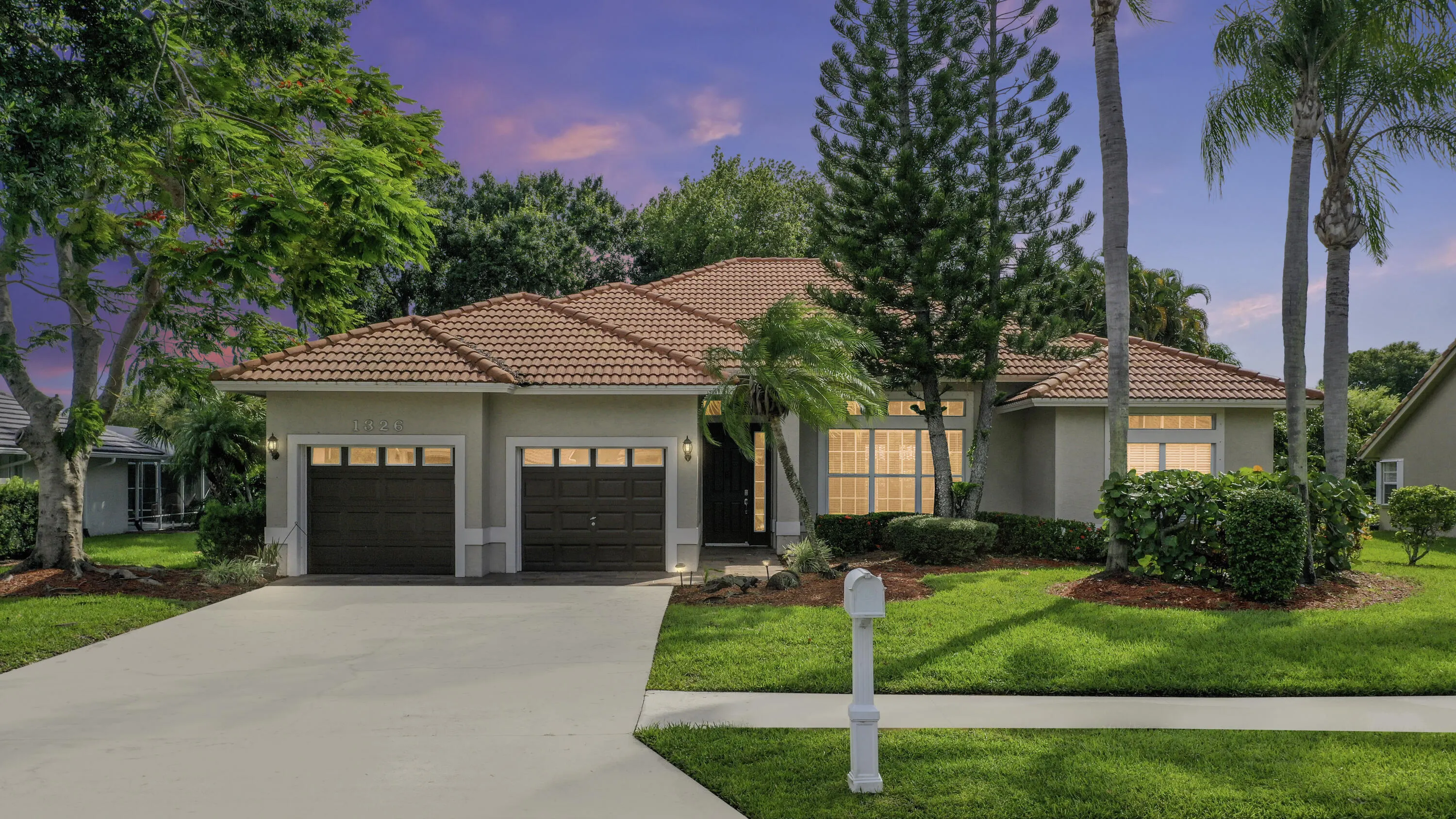 1326 SW Briarwood Drive