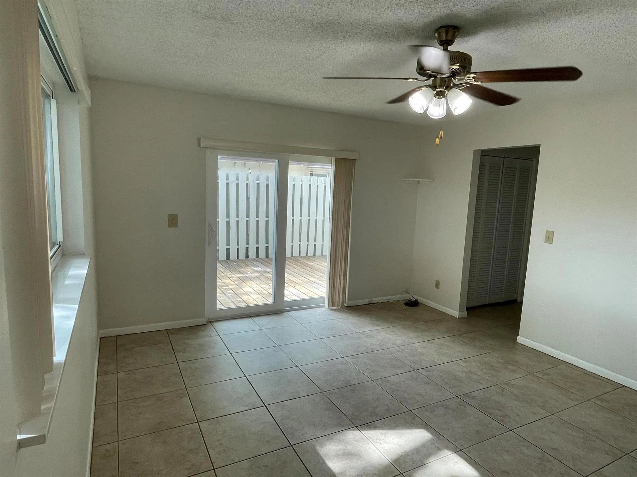 3660 E Bell Drive, #91