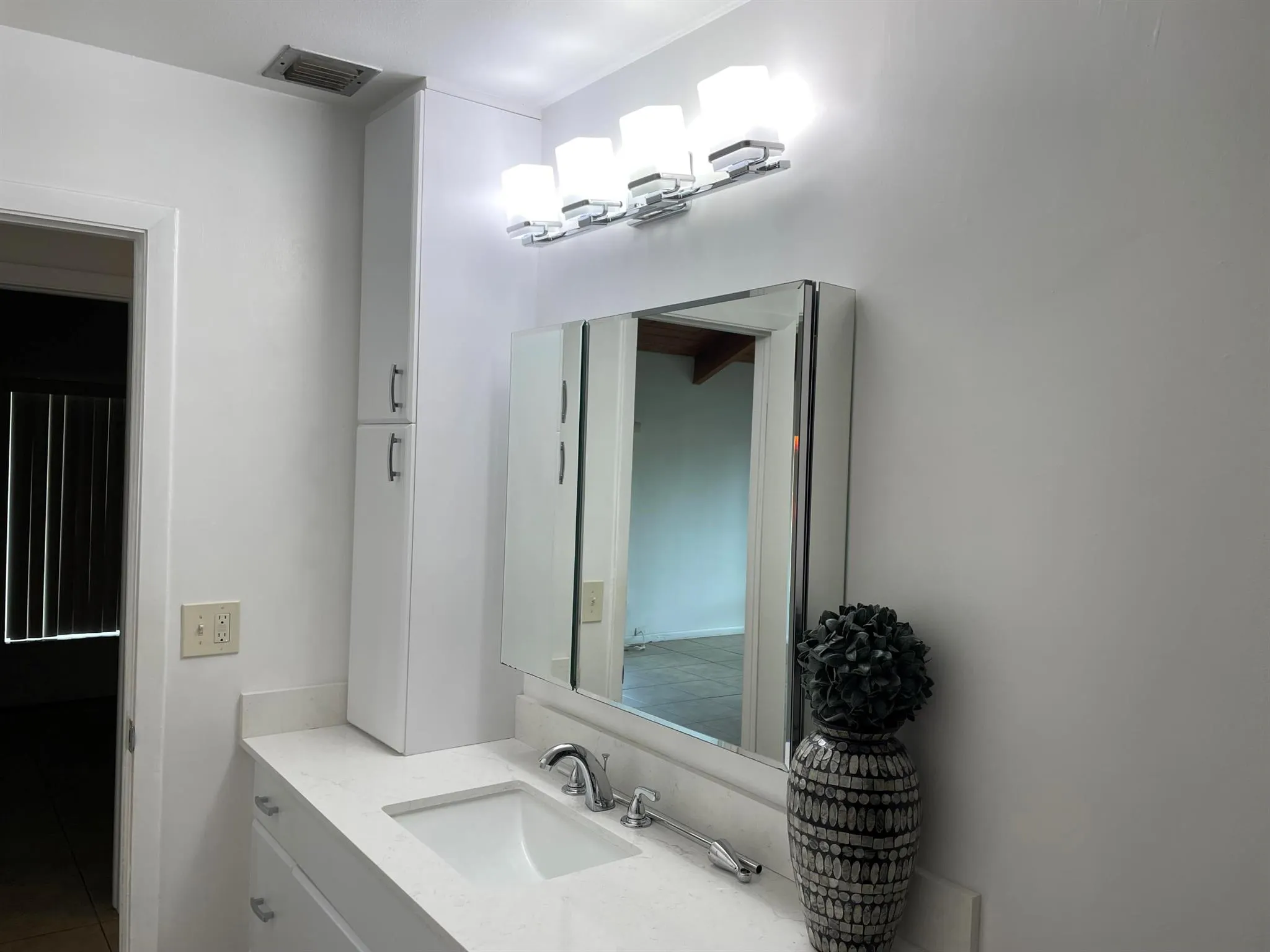 3660 E Bell Drive, #91