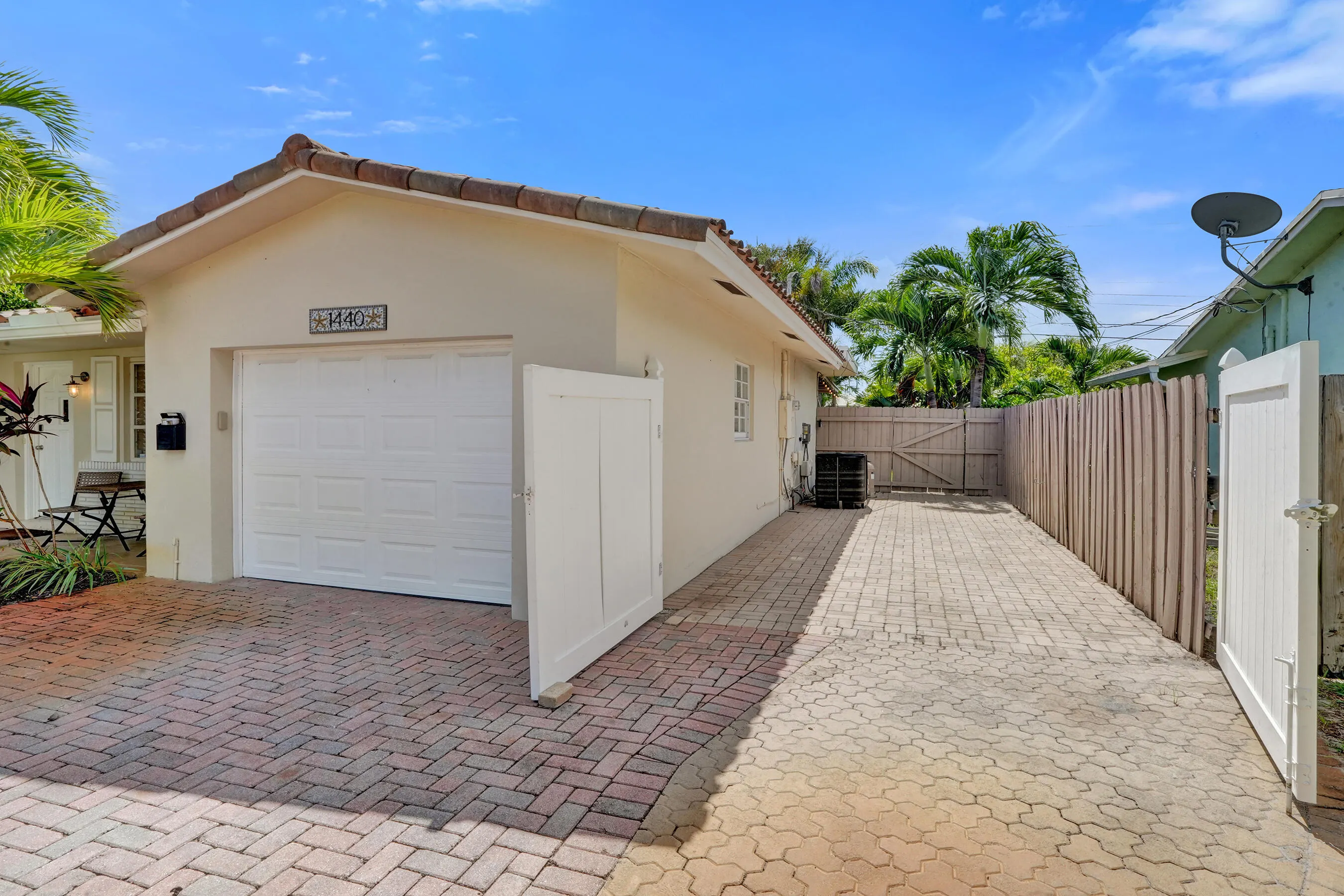 1440 SE 4th Court