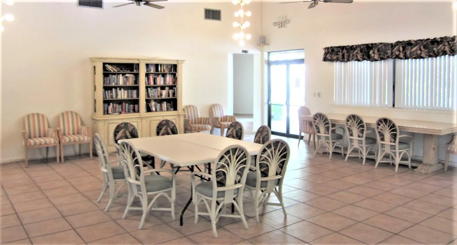 450 Egret Circle, #9404