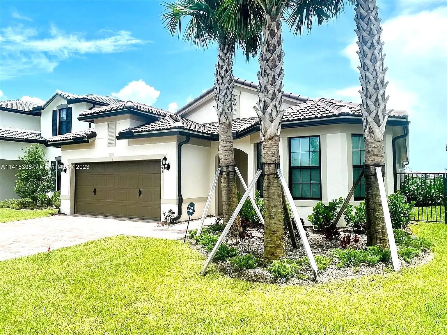 8295 Vaulting Drive