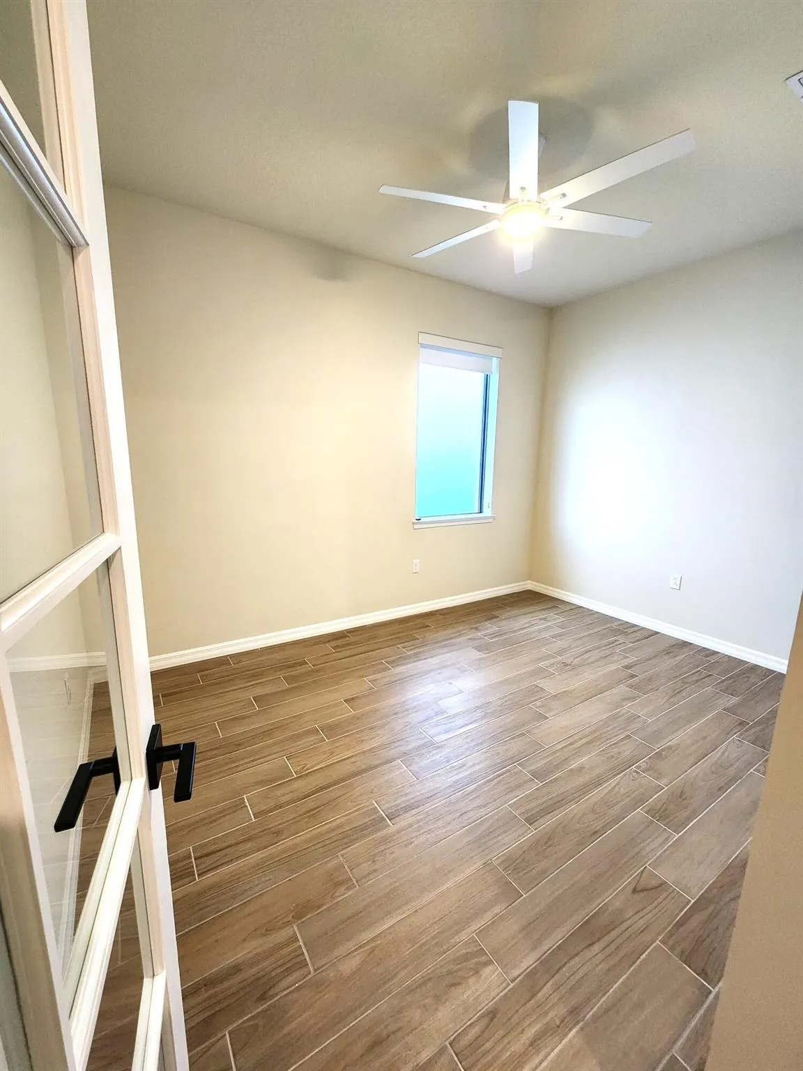 8295 Vaulting Drive