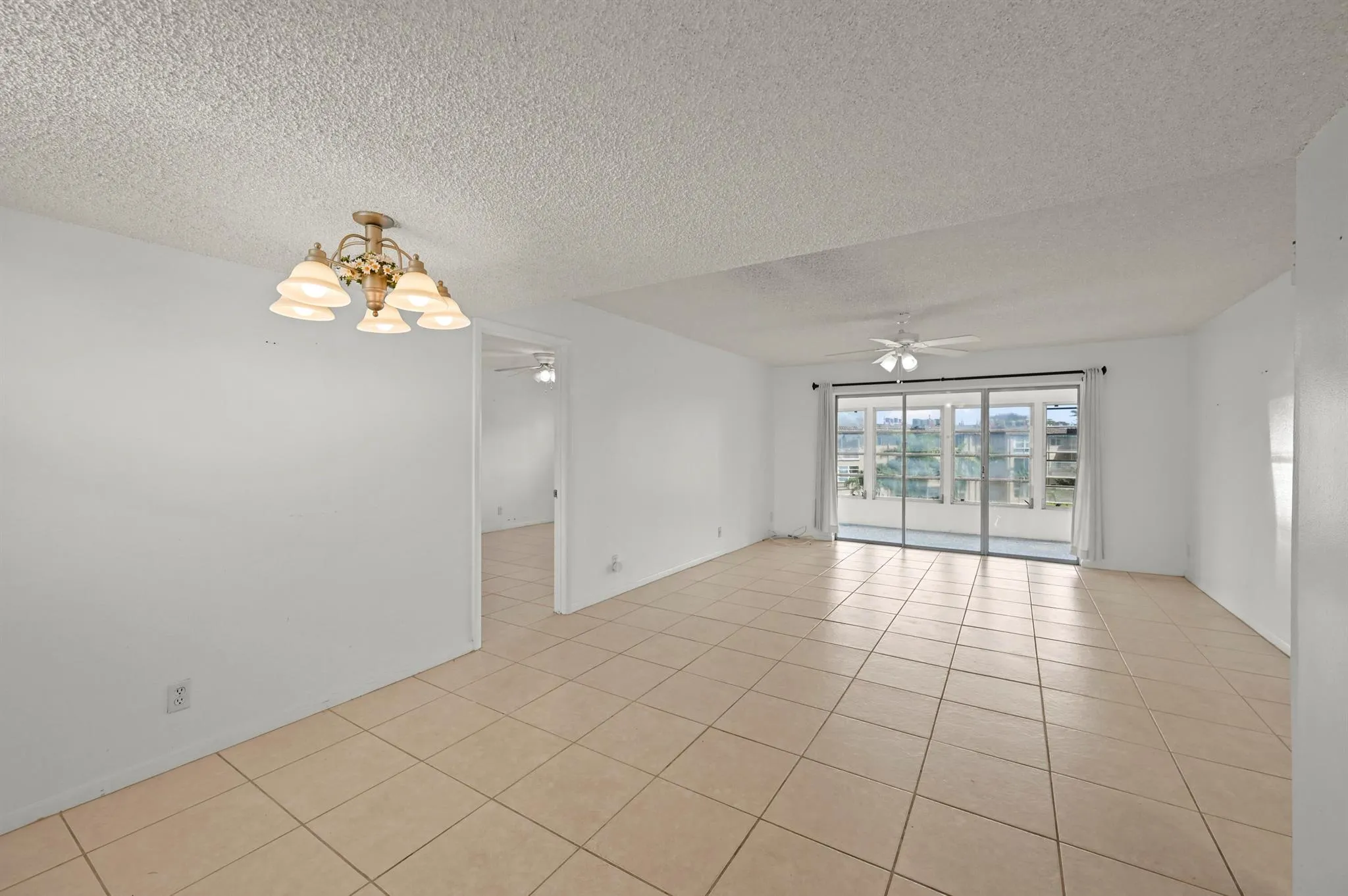 715 Lori Drive, #307