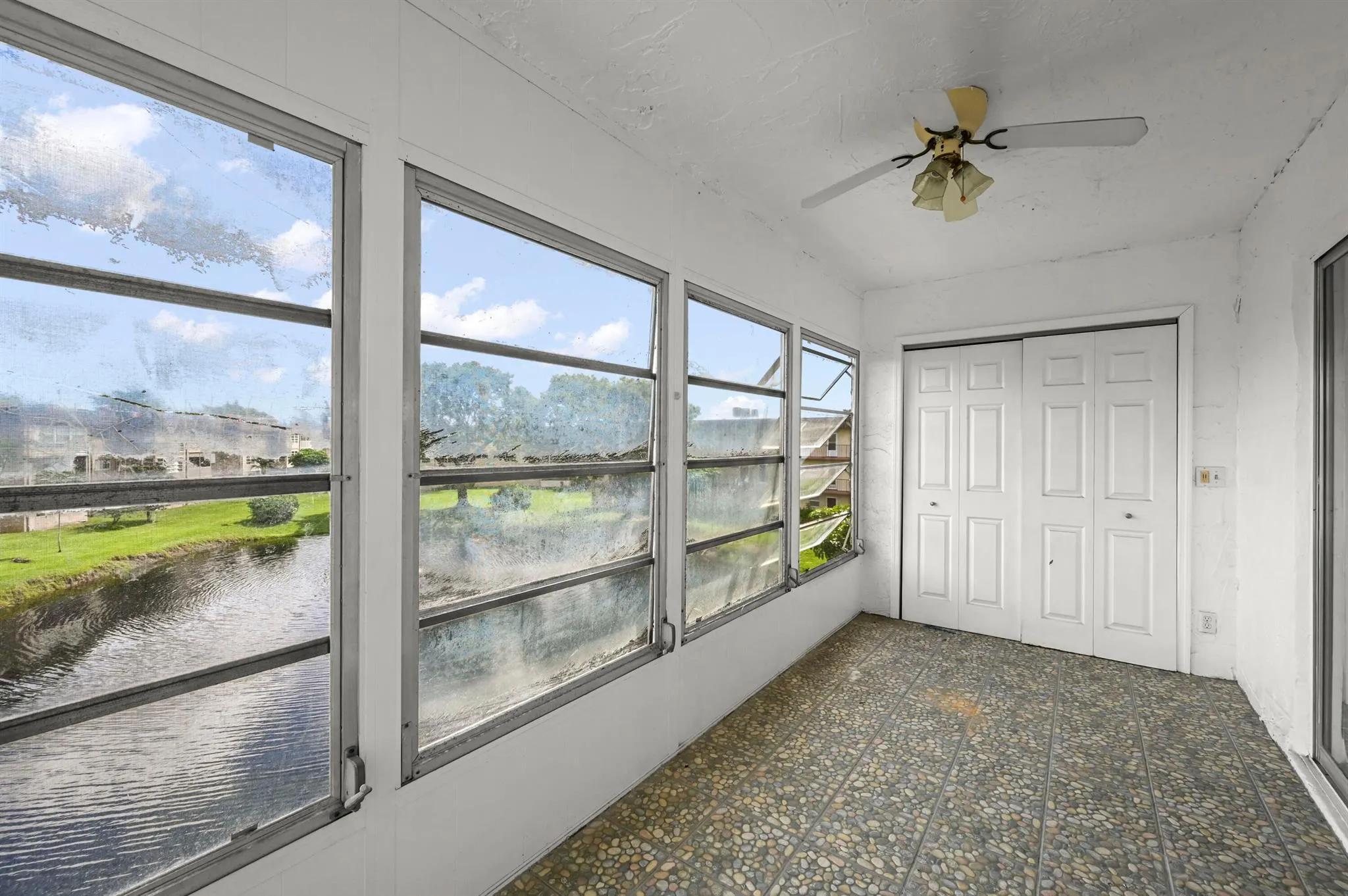 715 Lori Drive, #307
