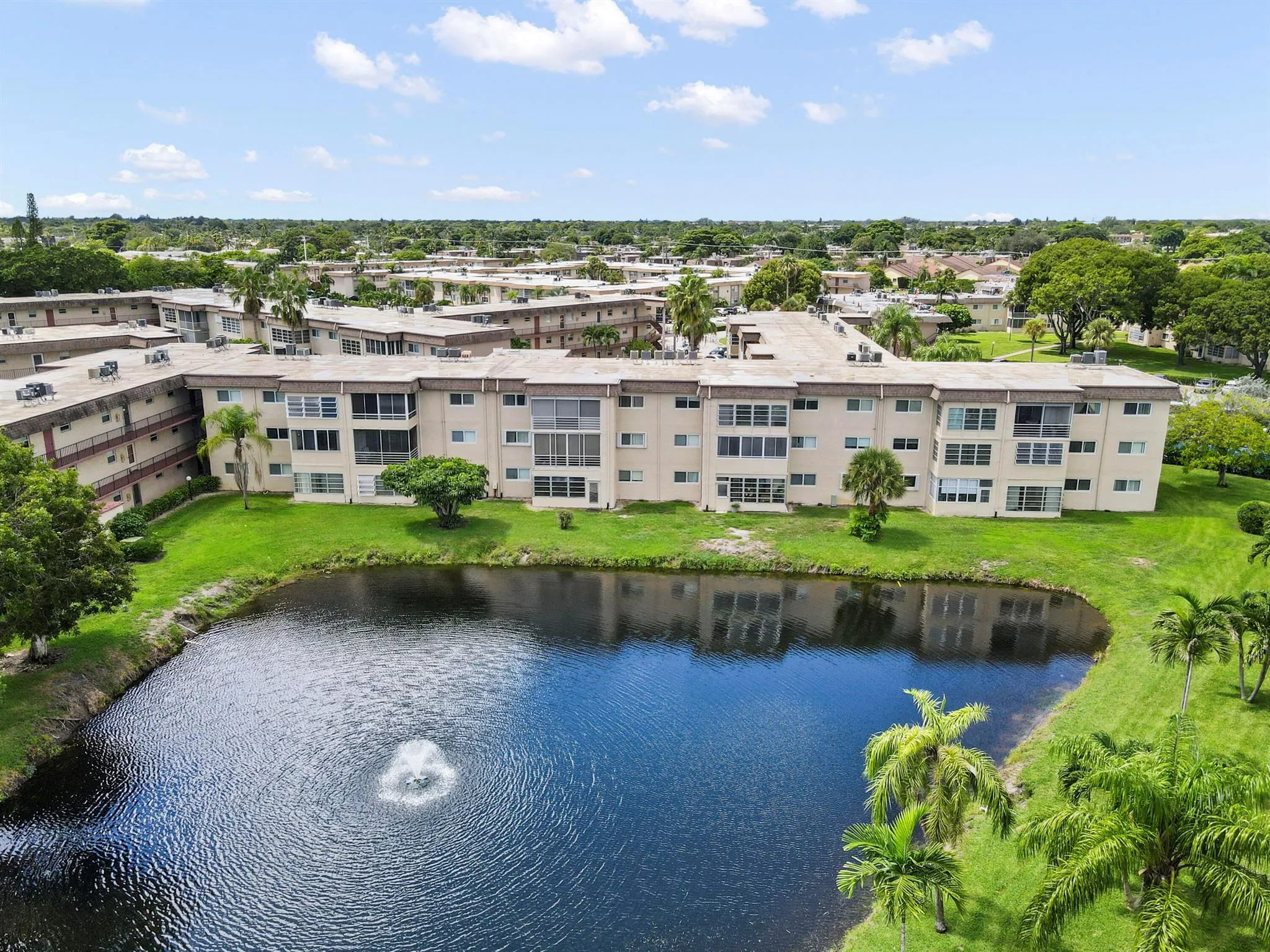 715 Lori Drive, #307