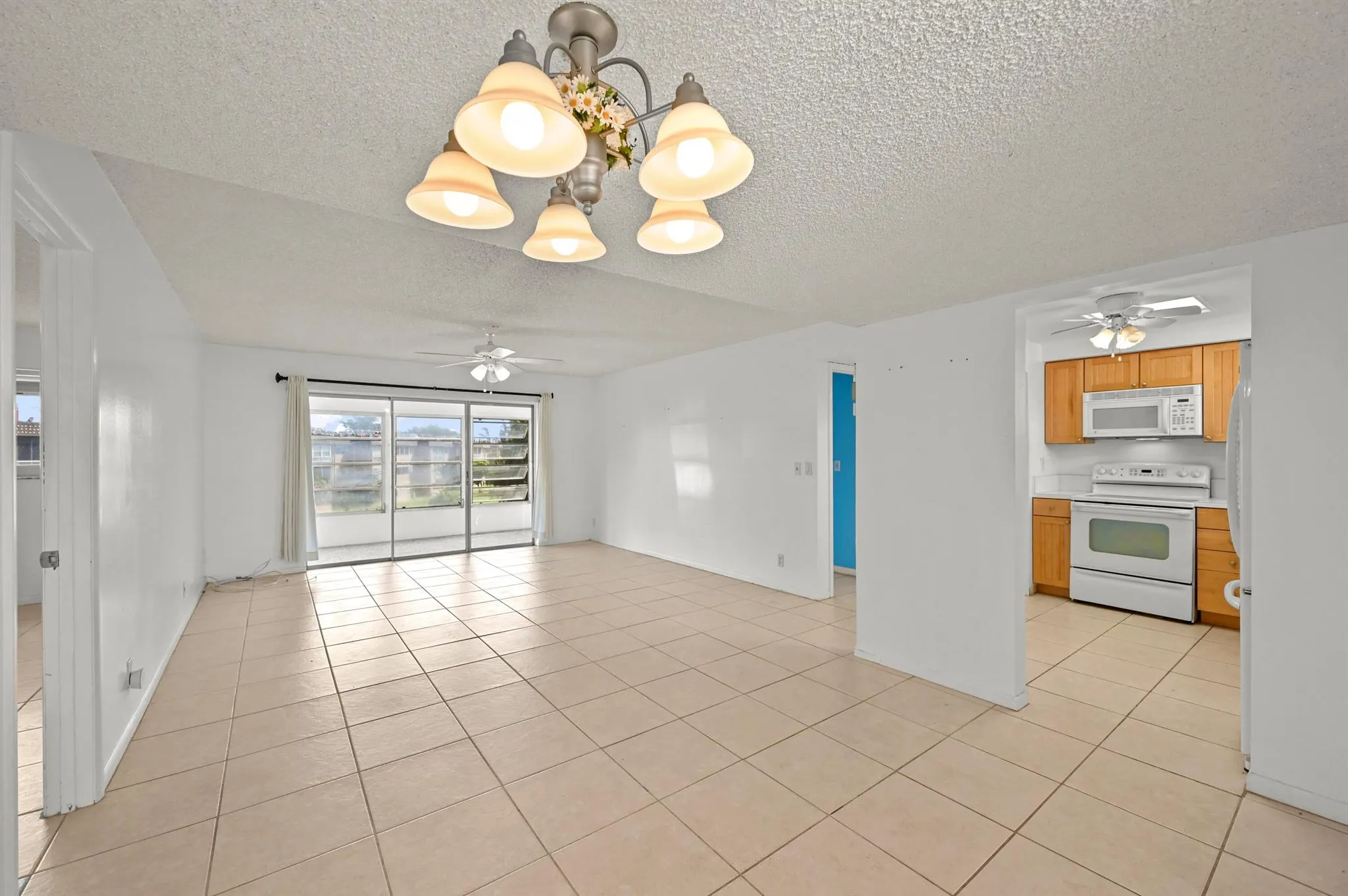 715 Lori Drive, #307