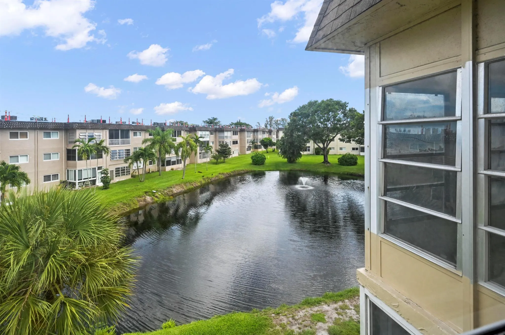 715 Lori Drive, #307