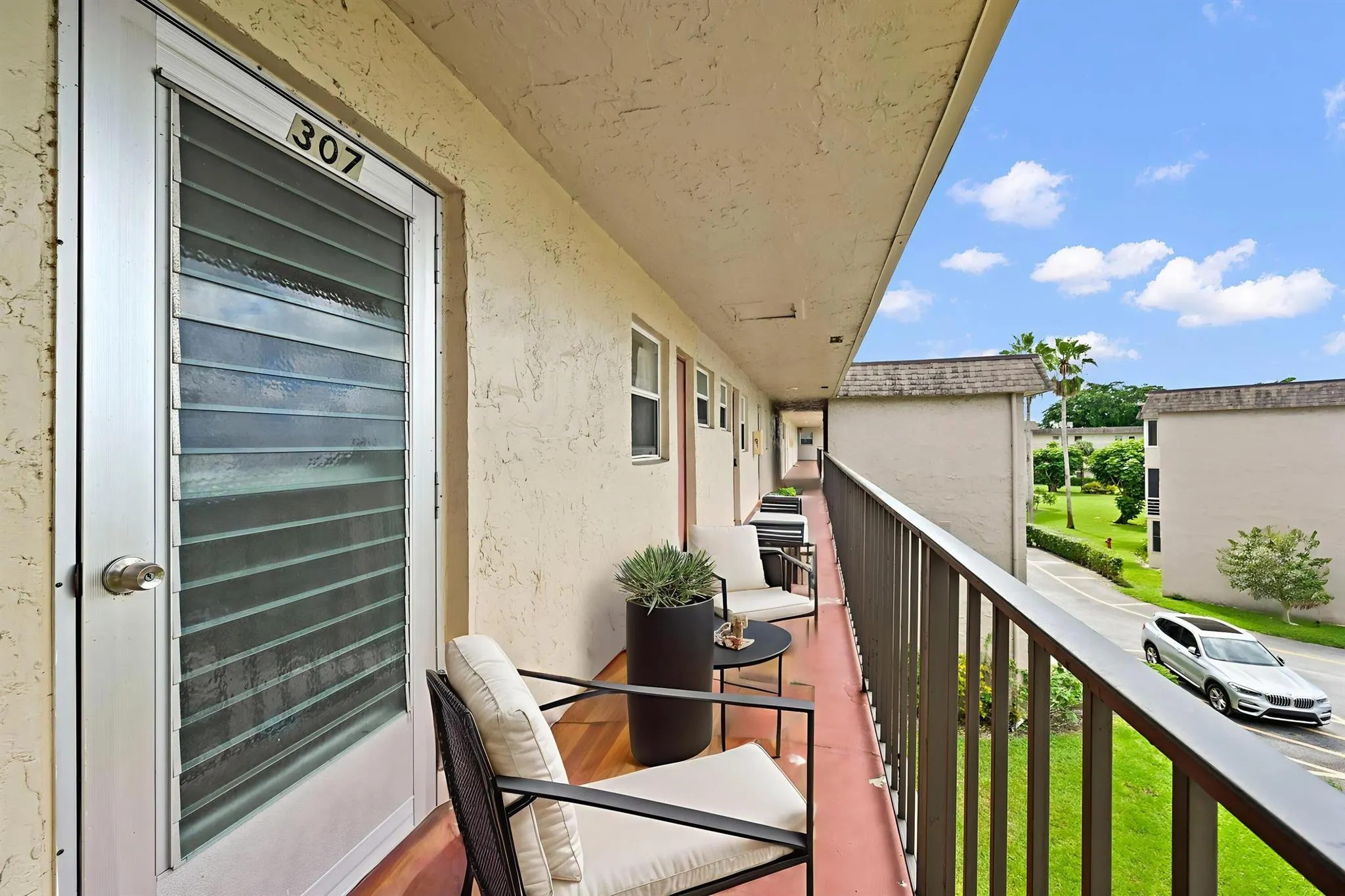 715 Lori Drive, #307