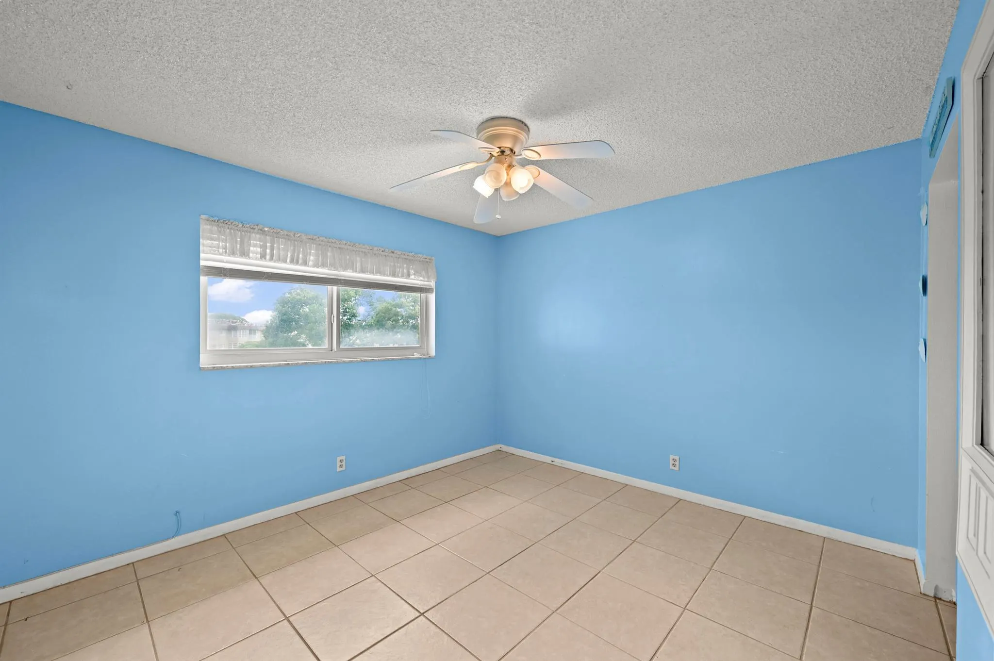 715 Lori Drive, #307