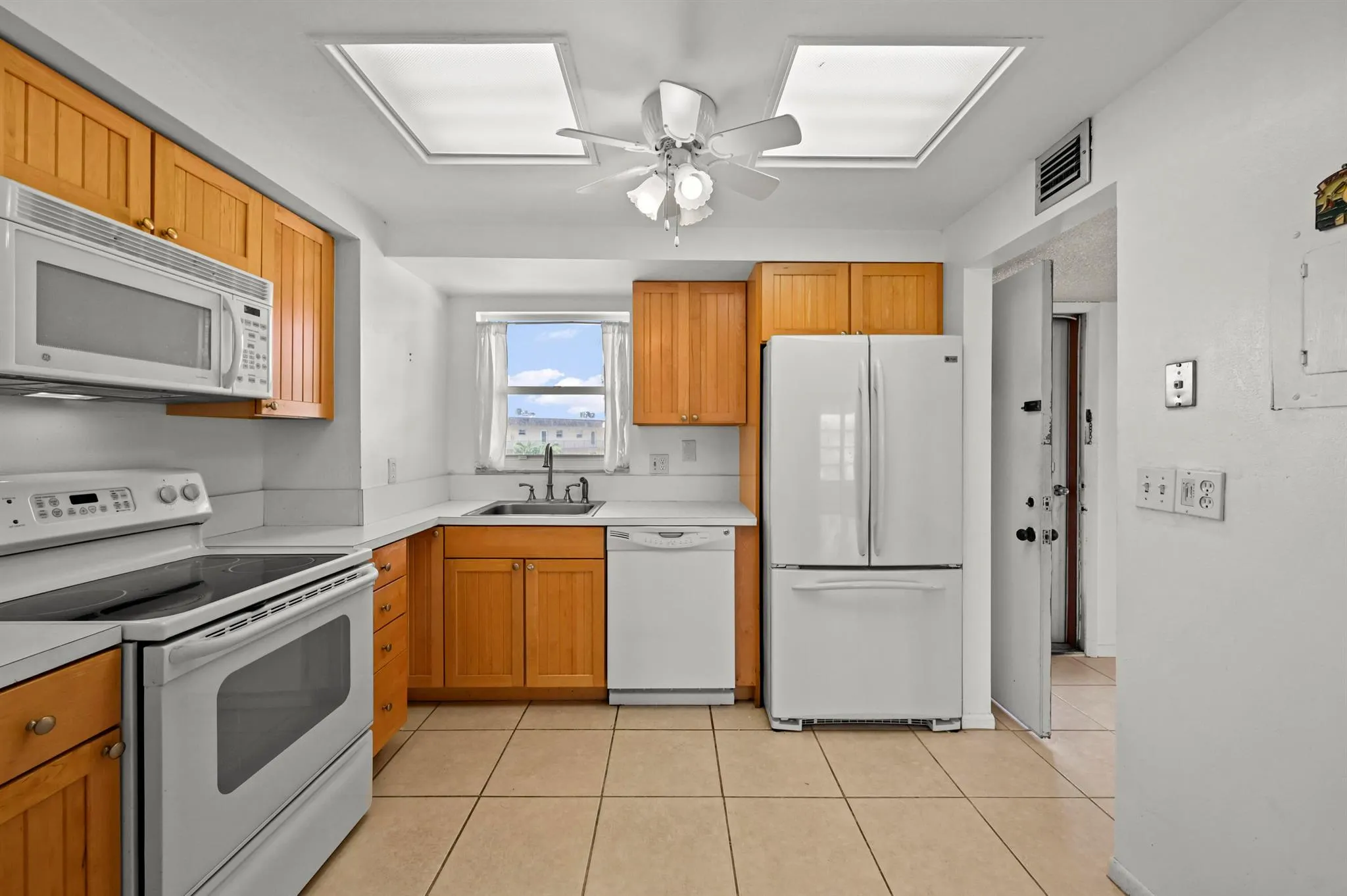 715 Lori Drive, #307
