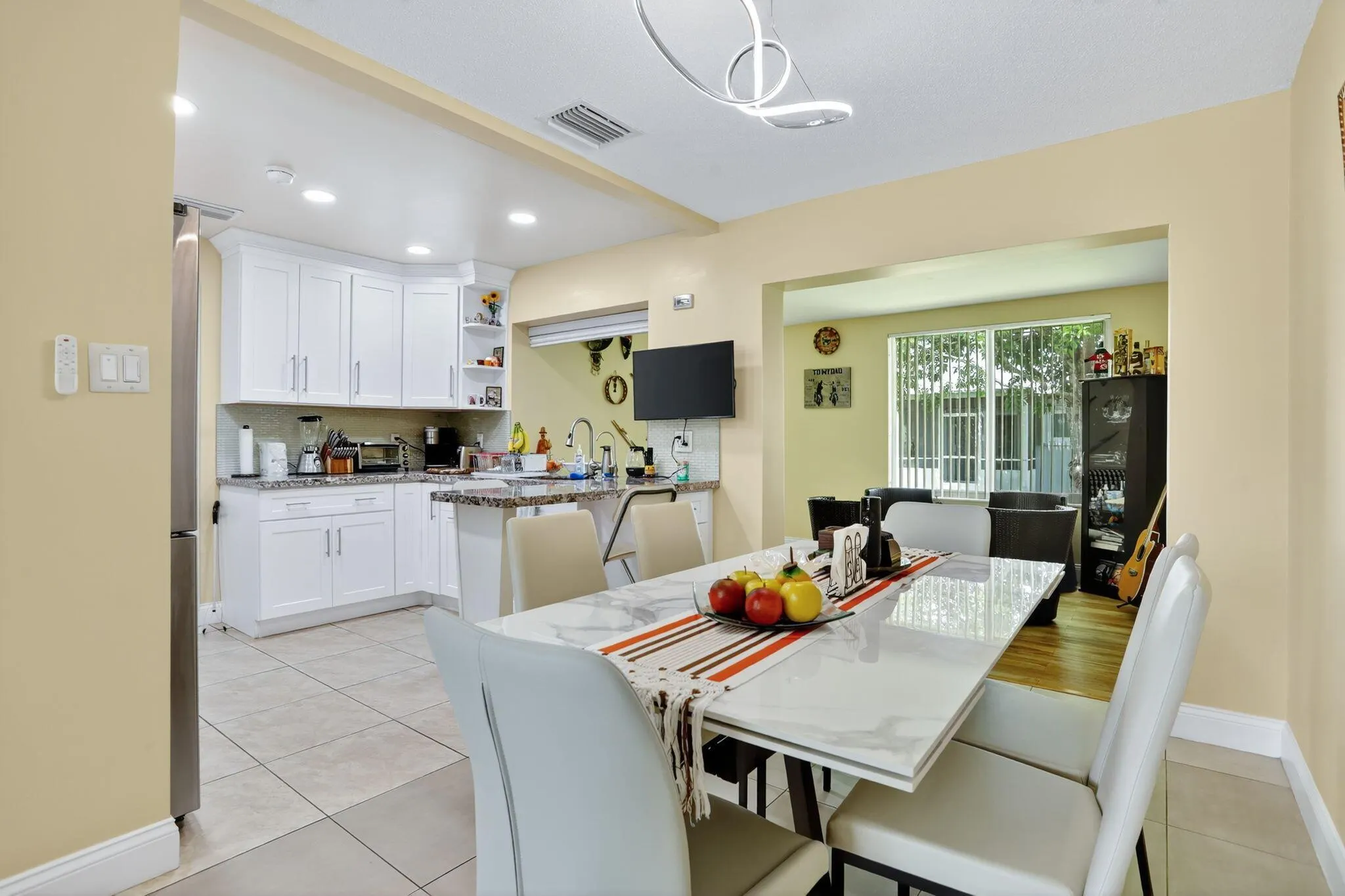 6945 NW 14th Street