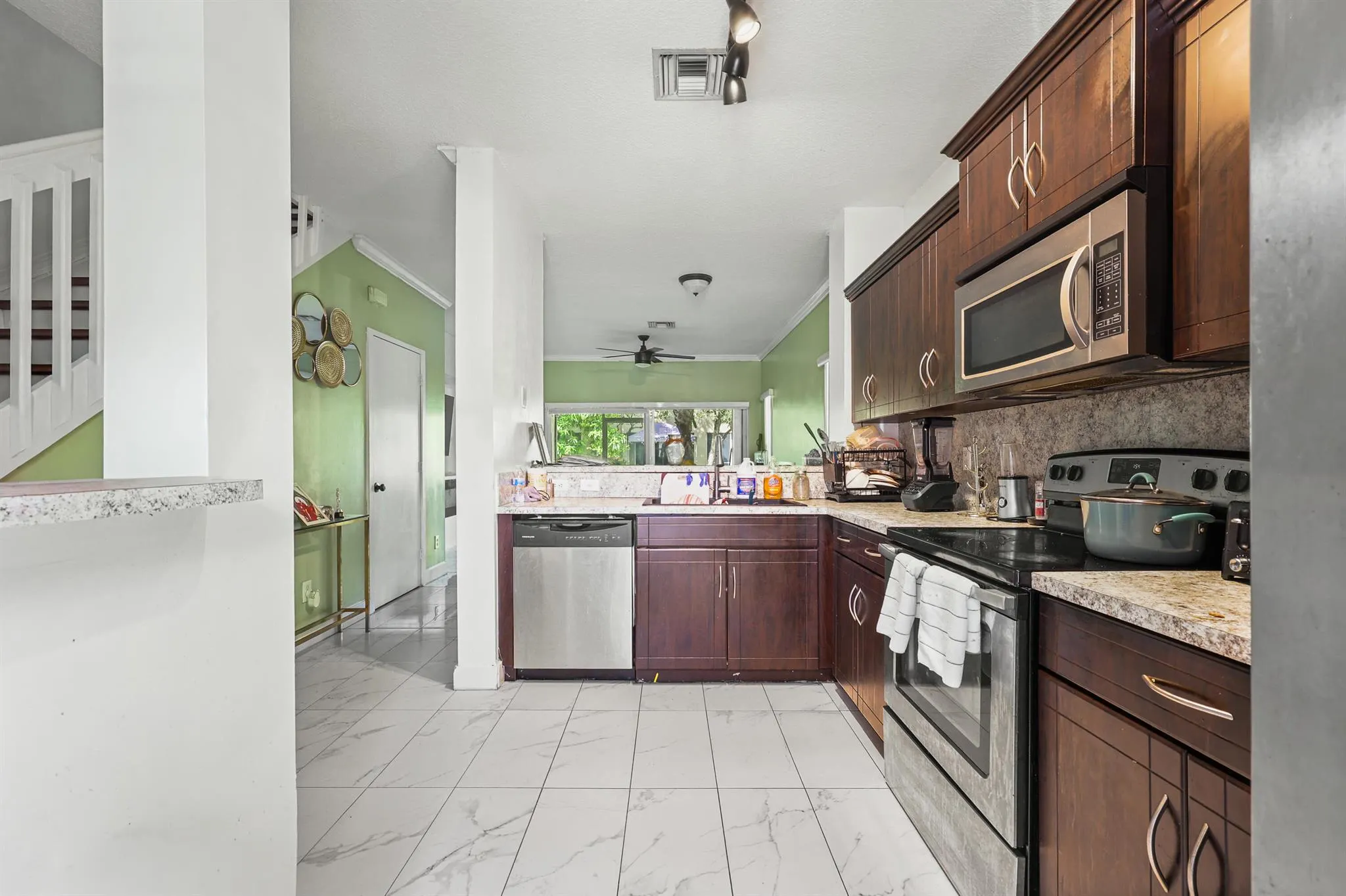 380 SW 122nd Avenue