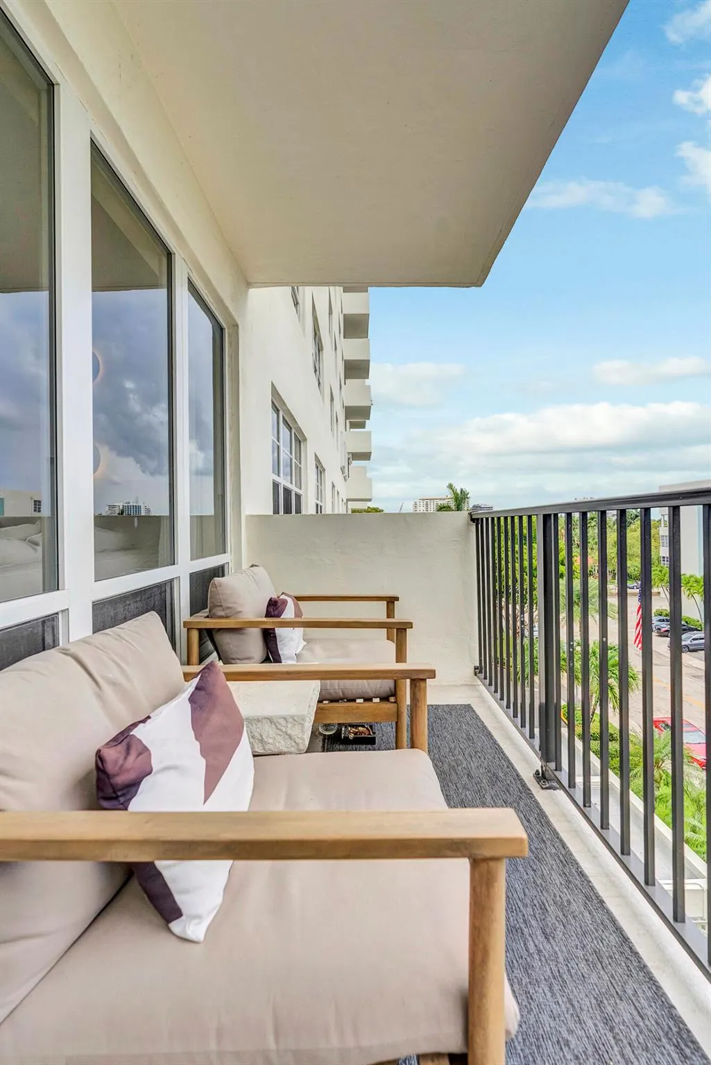 340 Sunset Drive, #505