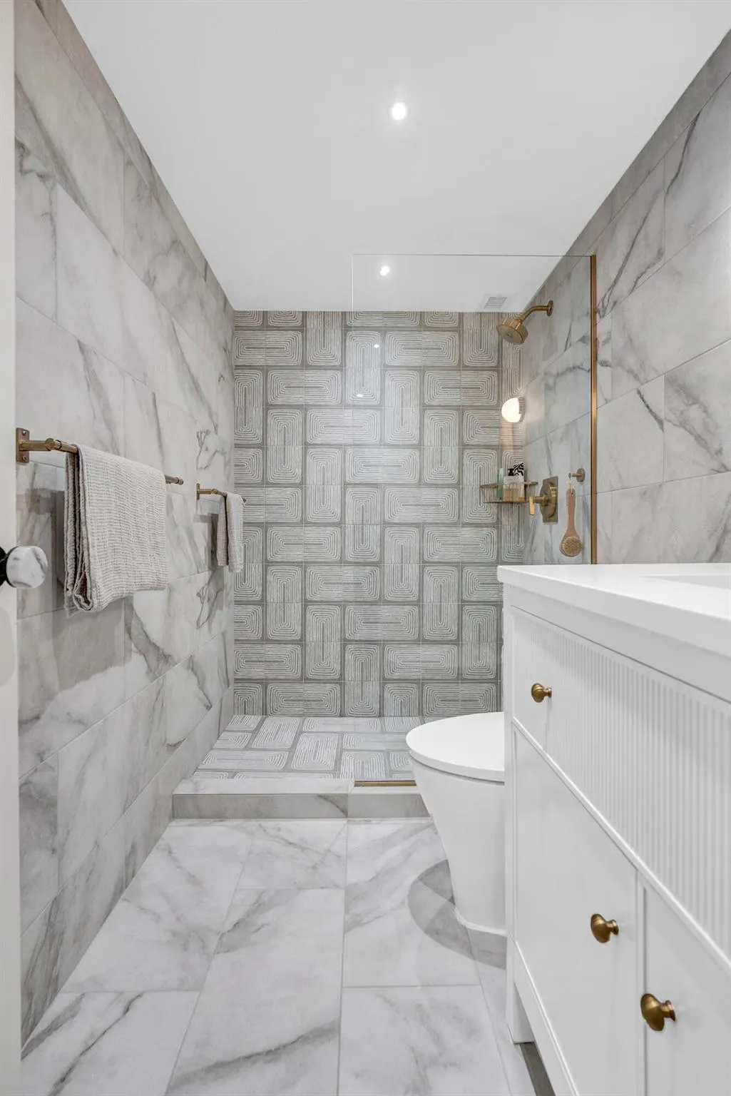 340 Sunset Drive, #505