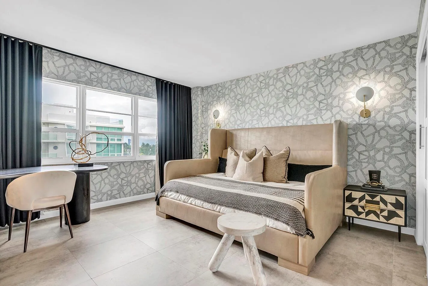 340 Sunset Drive, #505