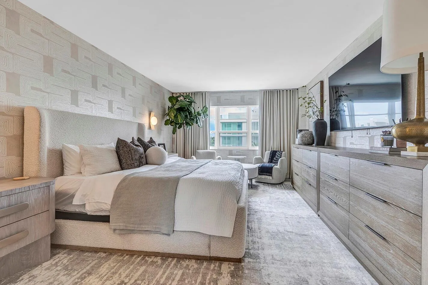 340 Sunset Drive, #505