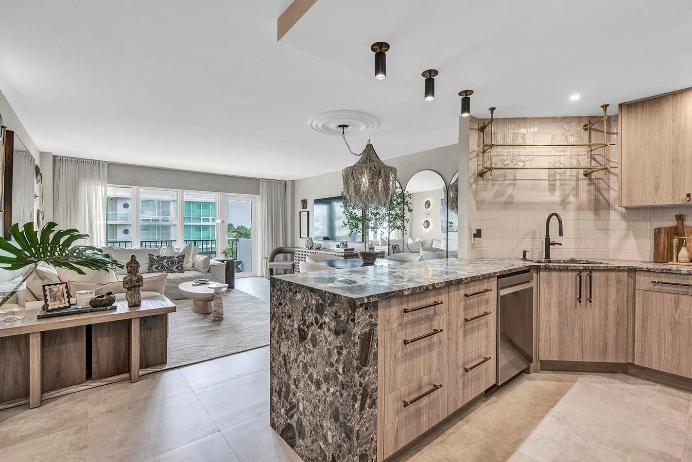 340 Sunset Drive, #505
