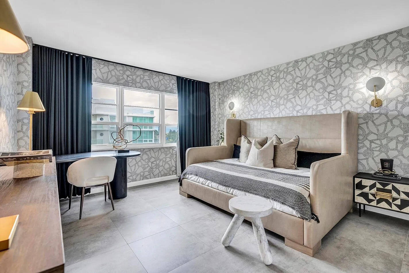 340 Sunset Drive, #505