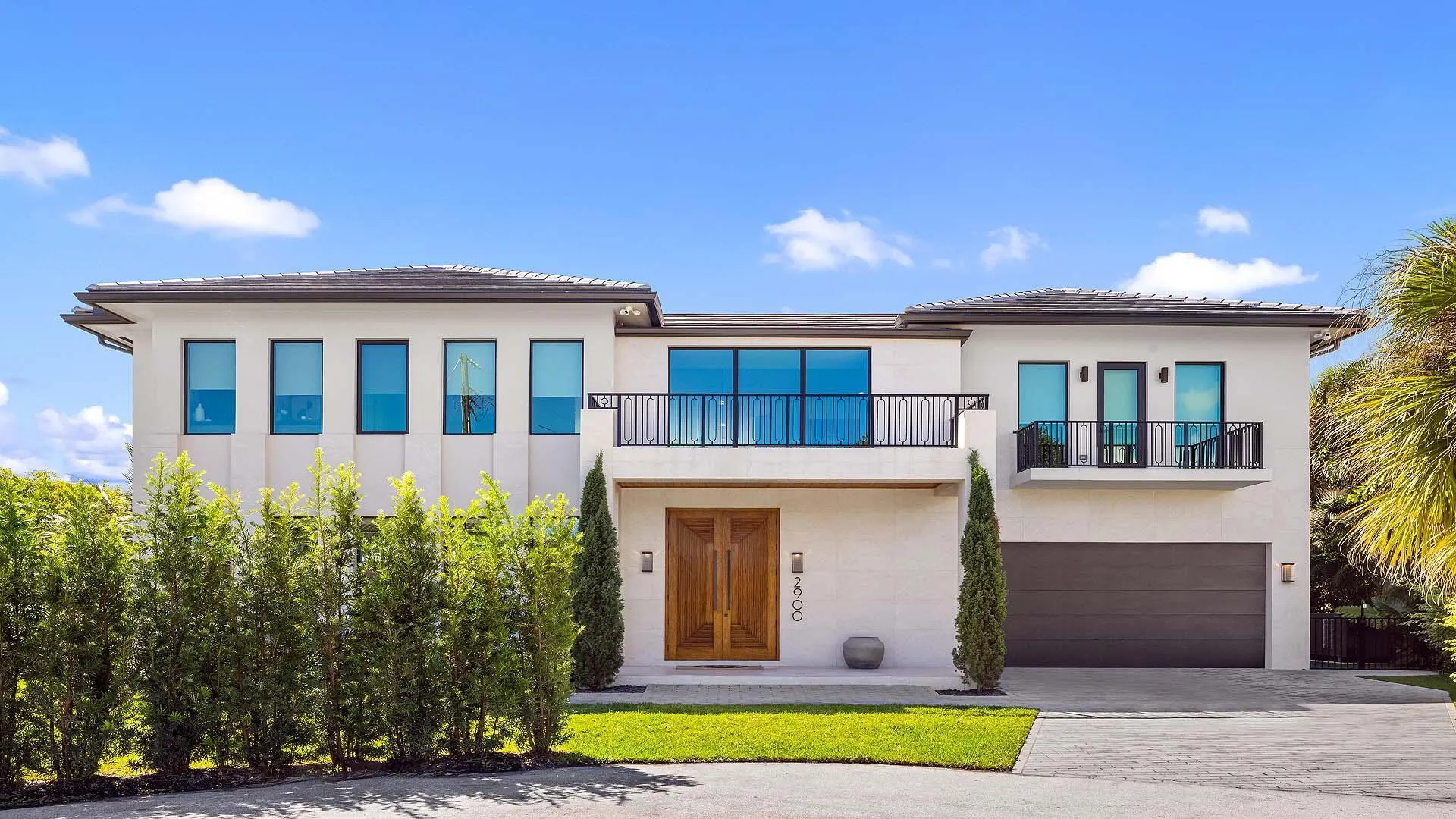 2900 NE 7th Drive