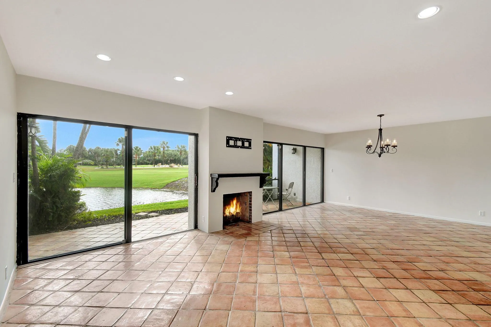 1906 Presidential Way, #1-C