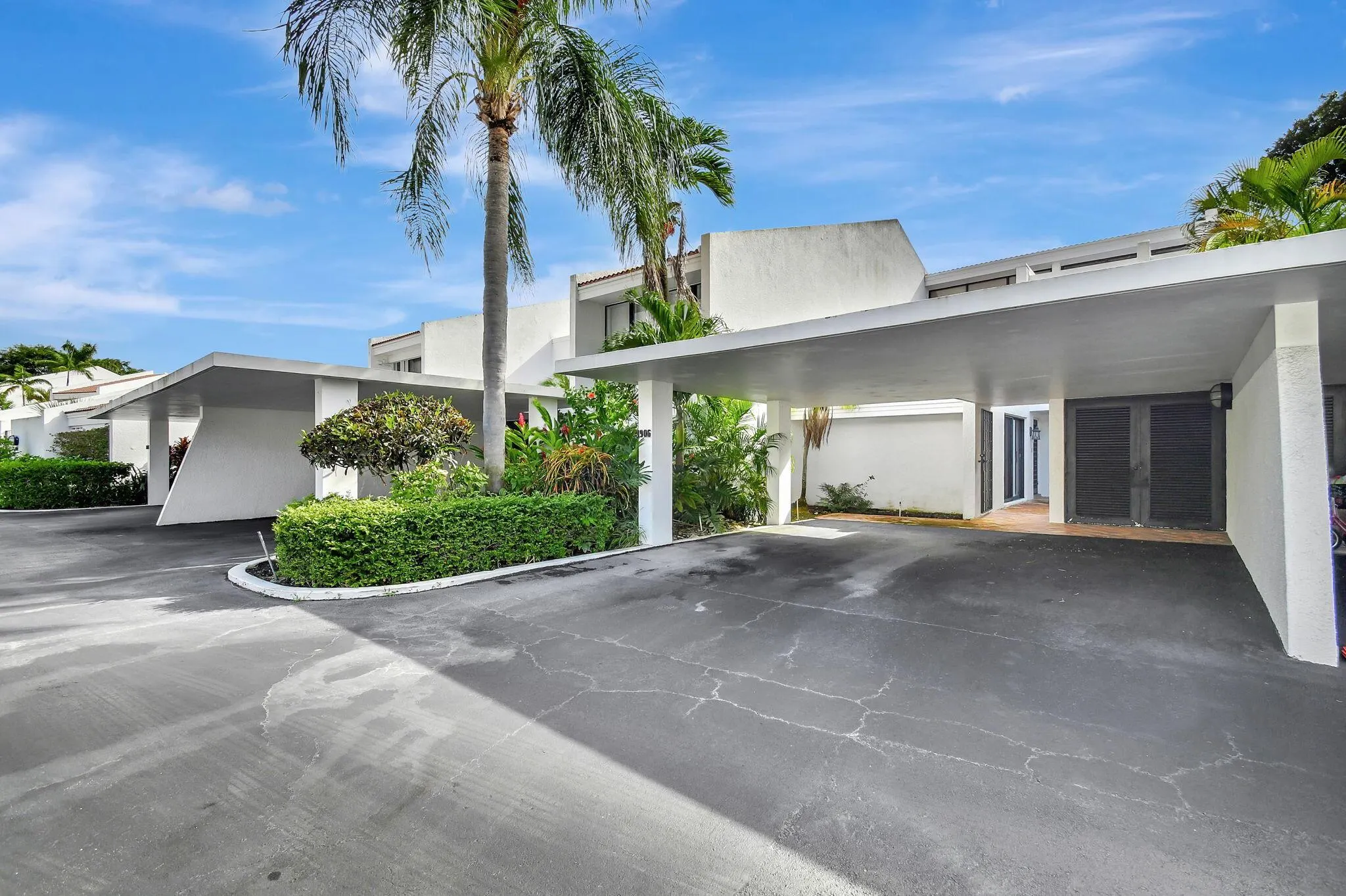 1906 Presidential Way, #1-C