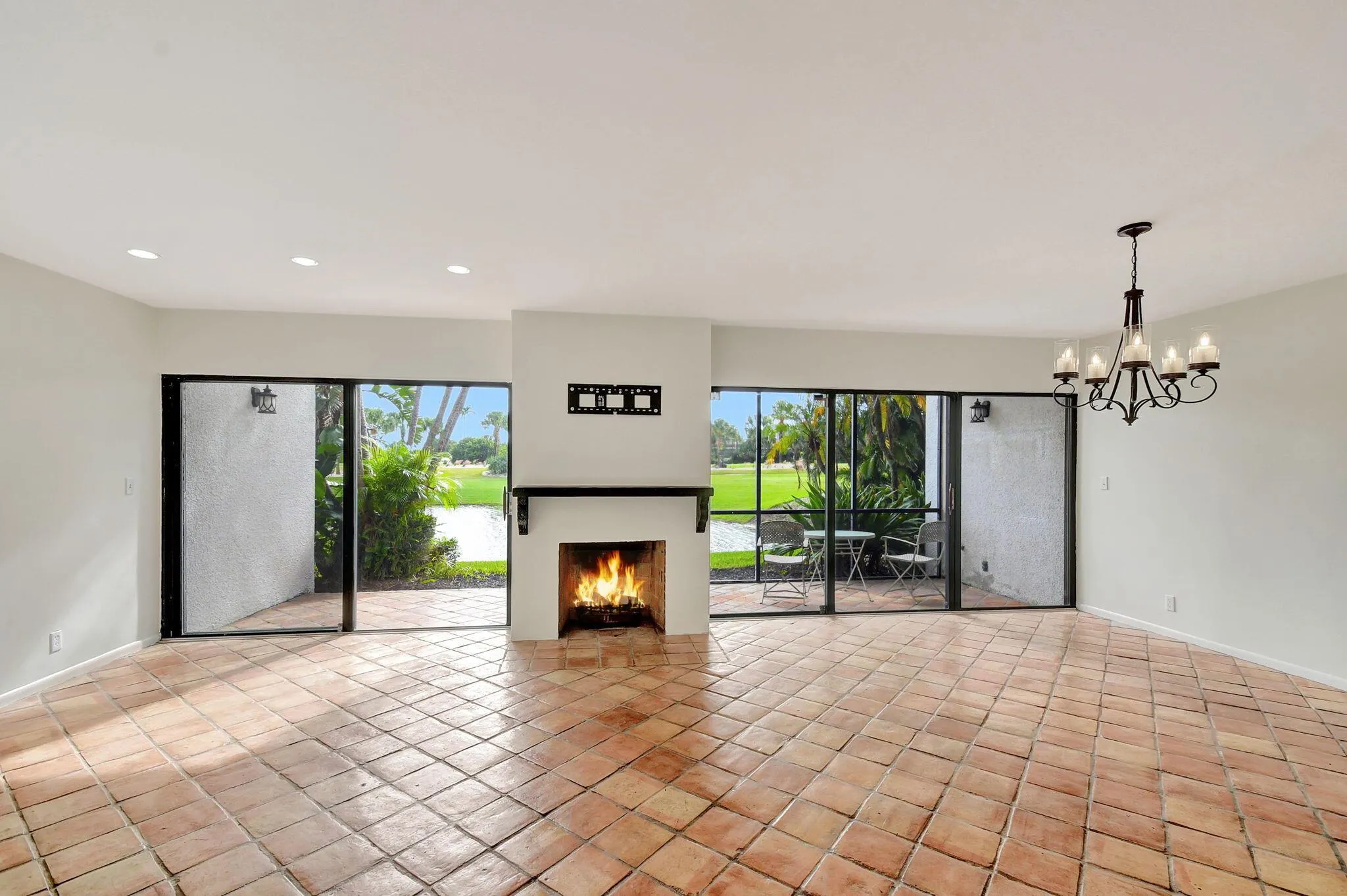 1906 Presidential Way, #1-C