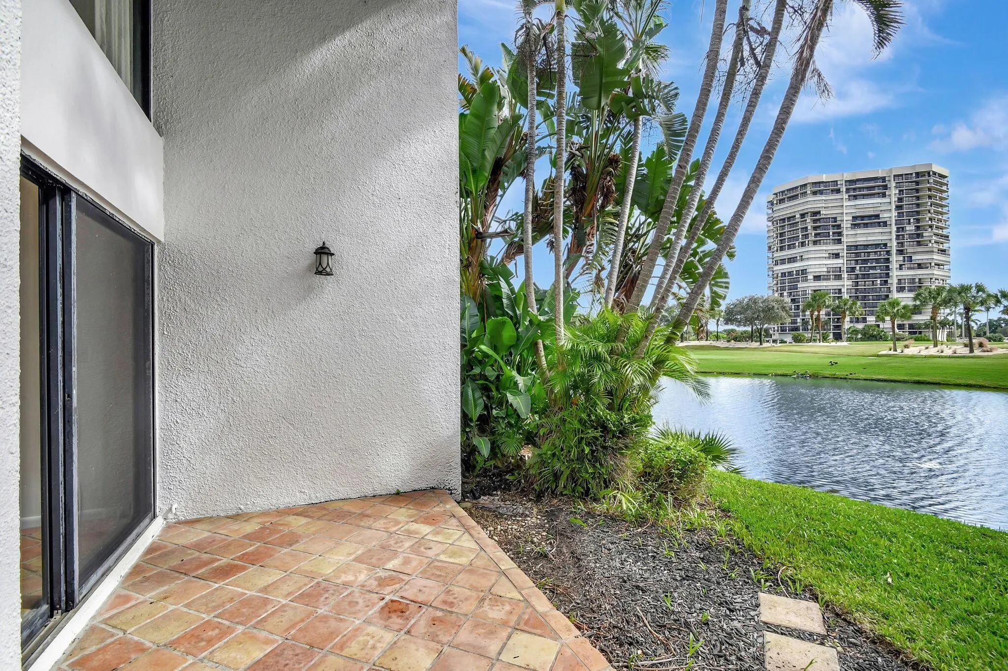 1906 Presidential Way, #1-C